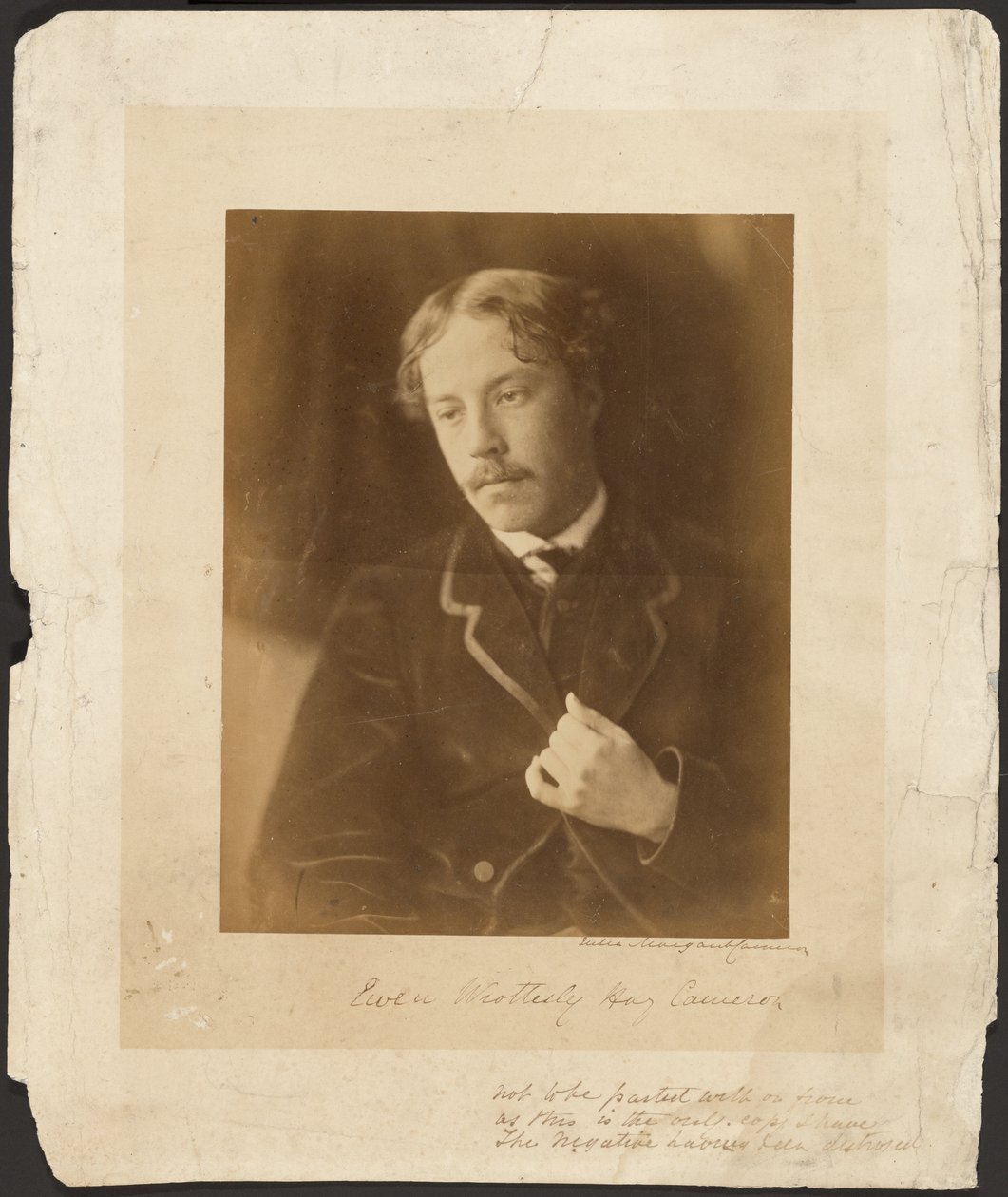 Ewen Wrottesley Hay Cameron autorstwa Julia Margaret Cameron