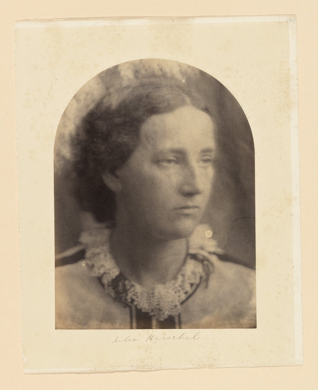 Julia Herschel autorstwa Julia Margaret Cameron