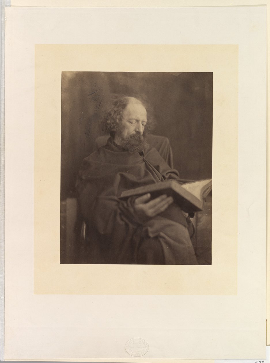 Tennyson czytający autorstwa Julia Margaret Cameron