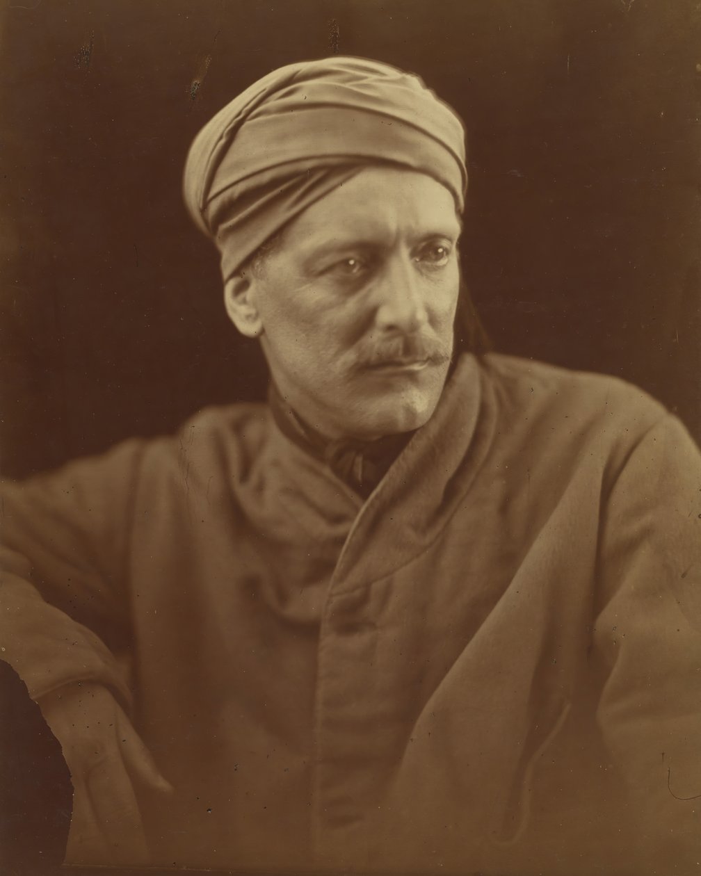 William Gifford Palgrave, 1868. autorstwa Julia Margaret Cameron