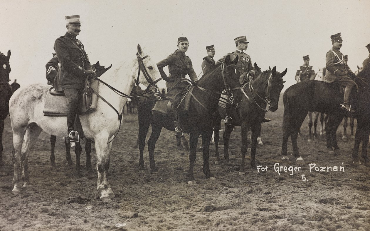 Album Jack Bosio - Kampania Wojenna 1917-1920 : Misja wojskowa w Polsce (Warszawa - Poznań) marzec-kwiecień 1919, bateria konna w Poznaniu (Poznań), 03-041919 autorstwa K. Greger