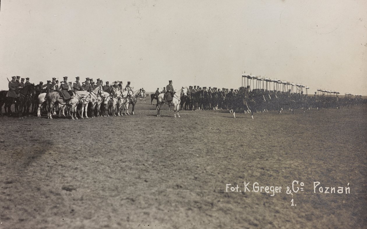 Album " Jack Bosio - kampania wojenna 1917-1920 ": Misja wojskowa w Polsce (Warszawa - Poznań) marzec-kwiecień 1919, bateria konna w Poznaniu (Poznań), 03.04.1919 (zdjęcie czarno-białe) autorstwa K. Greger