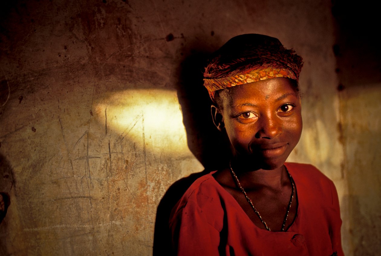 Niger Girl (zdjęcie) autorstwa Karen Kasmauski