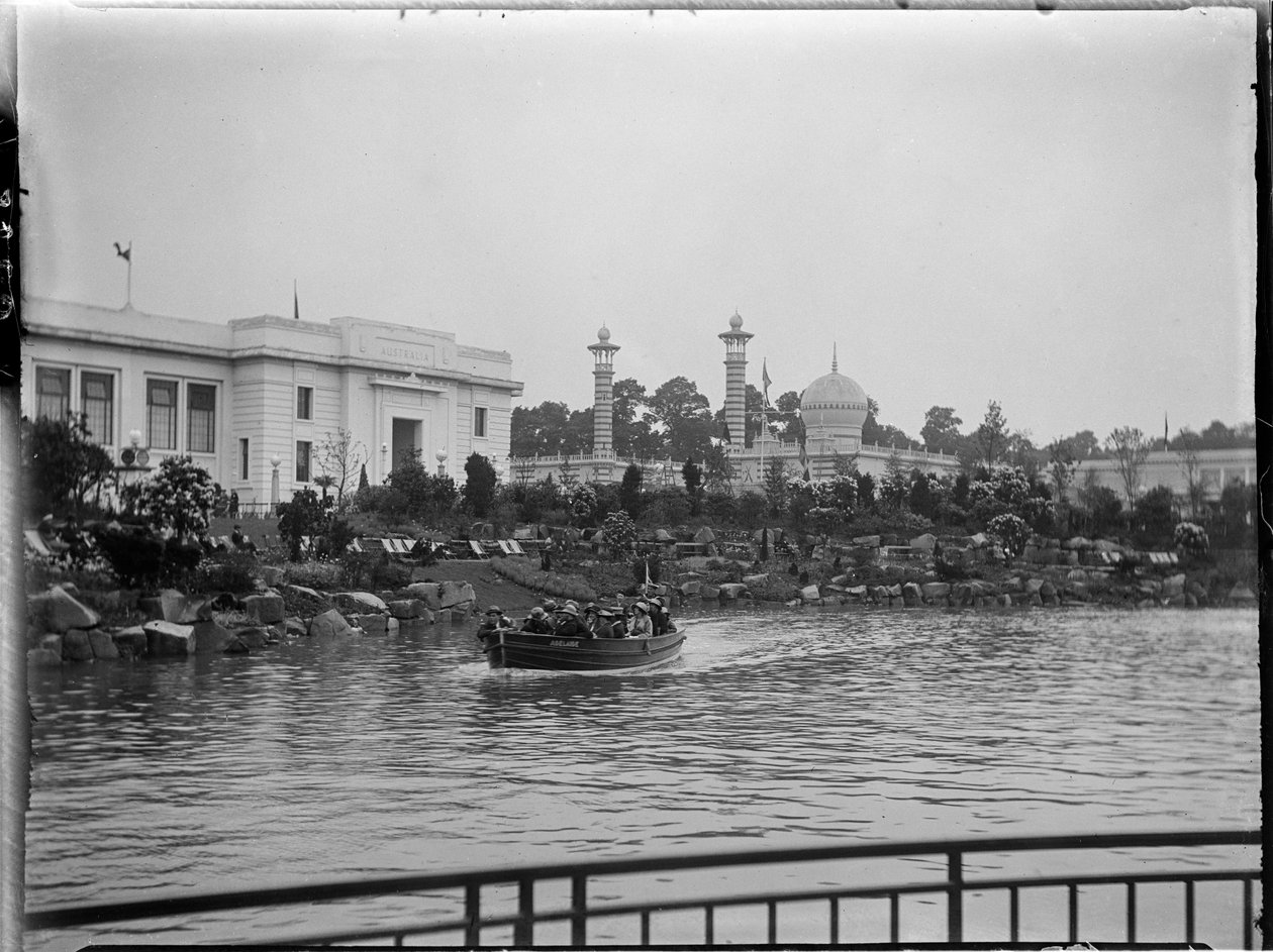 Wembley Park, Wembley Park, Brent, Wielki Londyn, 06.05.1924 (czarno-białe zdjęcie) autorstwa Katherine Jean Macfee