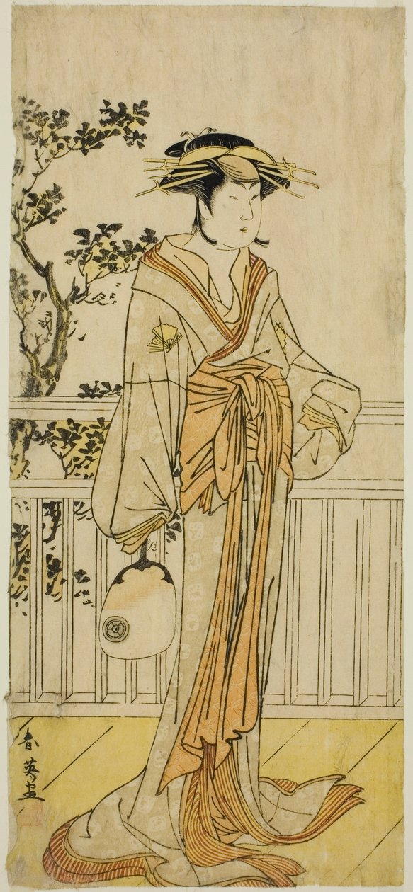 Aktor Iwai Hanshiro IV jako Okumi ze sklepu z wachlarzami Mieido () w sztuce Sanjuk-koku Yobune no Hajimari (), wystawionej w teatrze Ichimura () w piątym miesiącu 1789 roku () autorstwa Katsukawa Shun