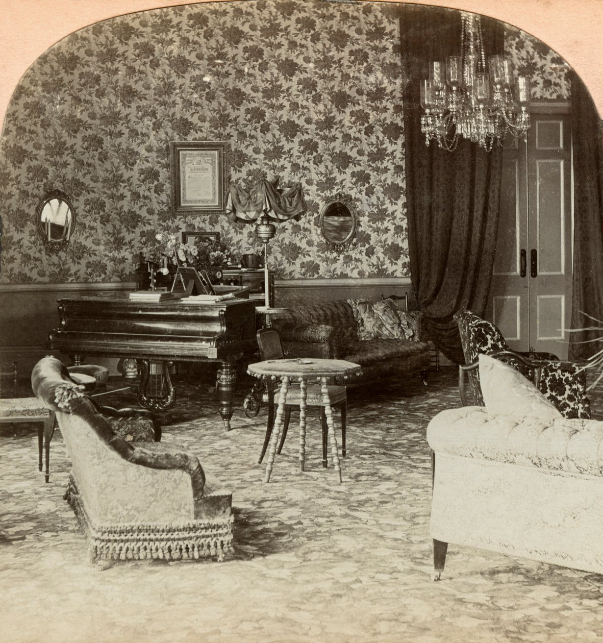 Salon Prezydencji, siedziba Lorda Robertsa, Bloemfontein, Republika Południowej Afryki, 1900. autorstwa Keystone View Company