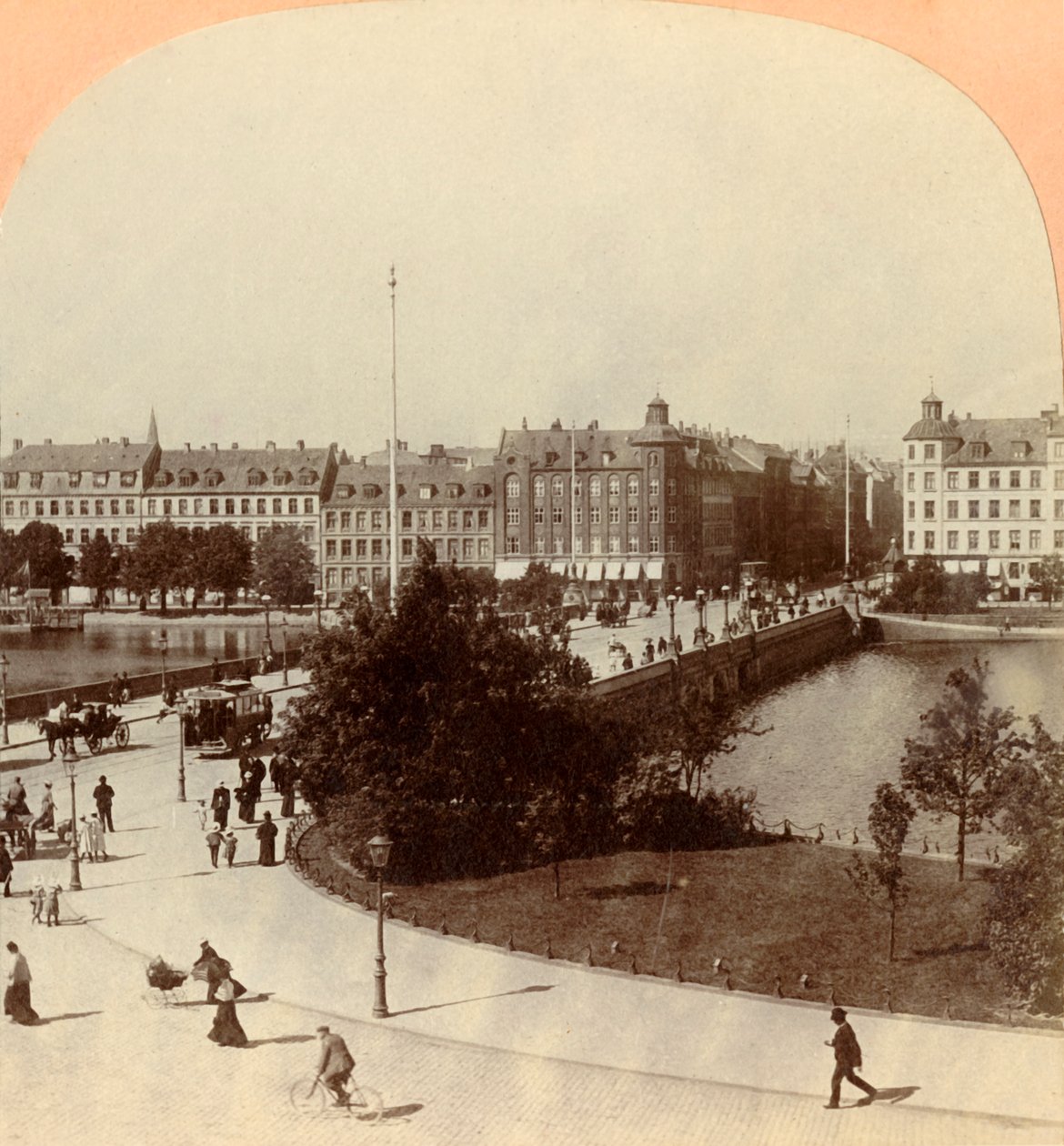 Most Królowej Luizy, Kopenhaga, Dania, 1901. autorstwa Keystone View Company