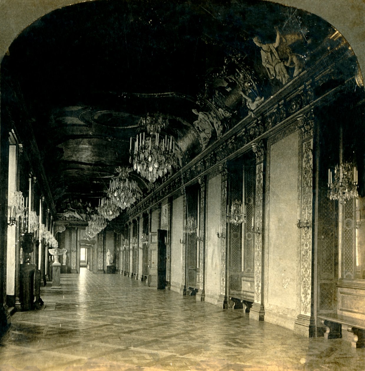 Wielka Sala Bankietowa, Pałac Królewski, Sztokholm, Szwecja, 1904. autorstwa Keystone View Company