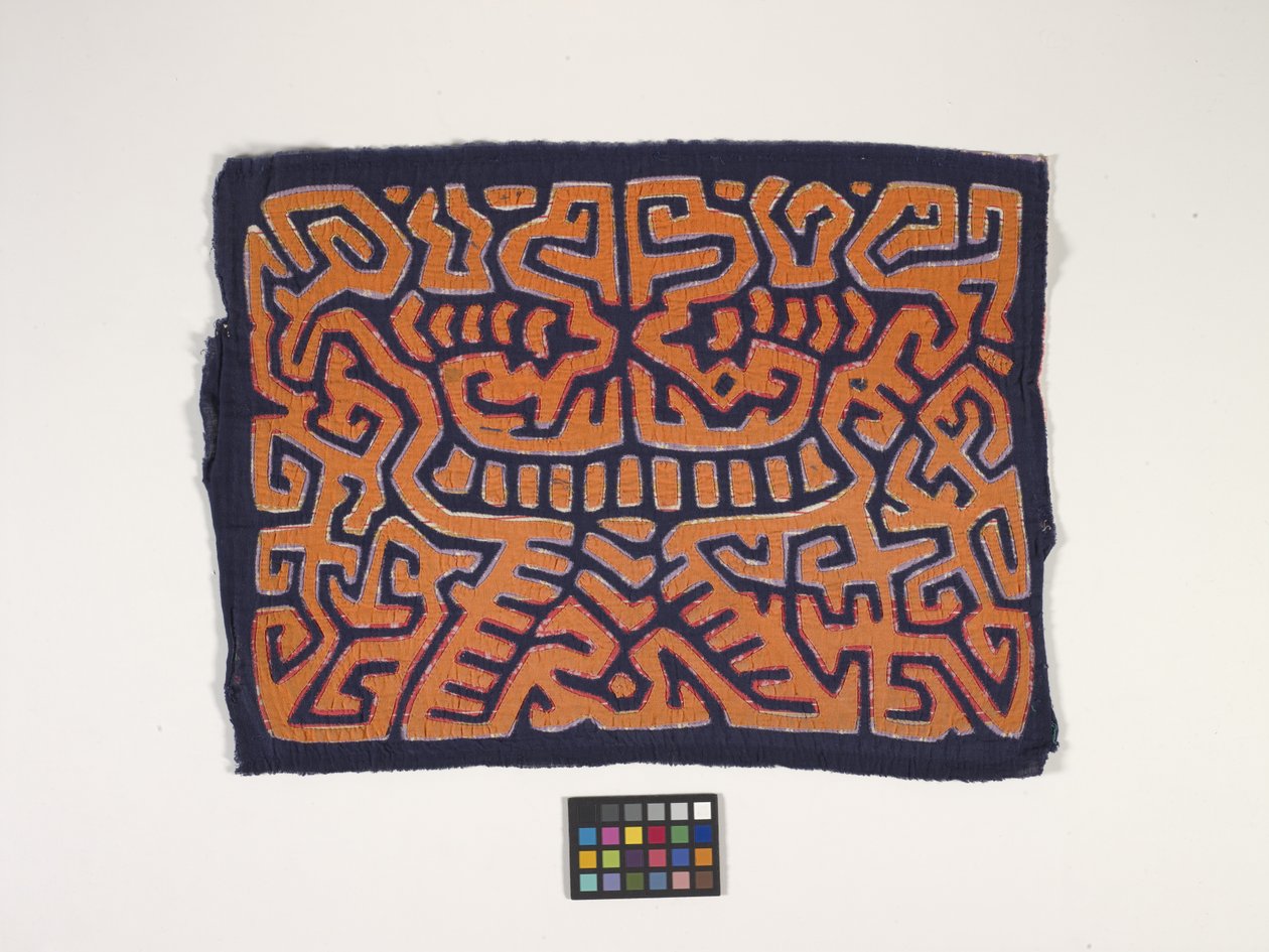 Panel koszuli (Mola) (zdjęcie) autorstwa Kuna Indian Culture