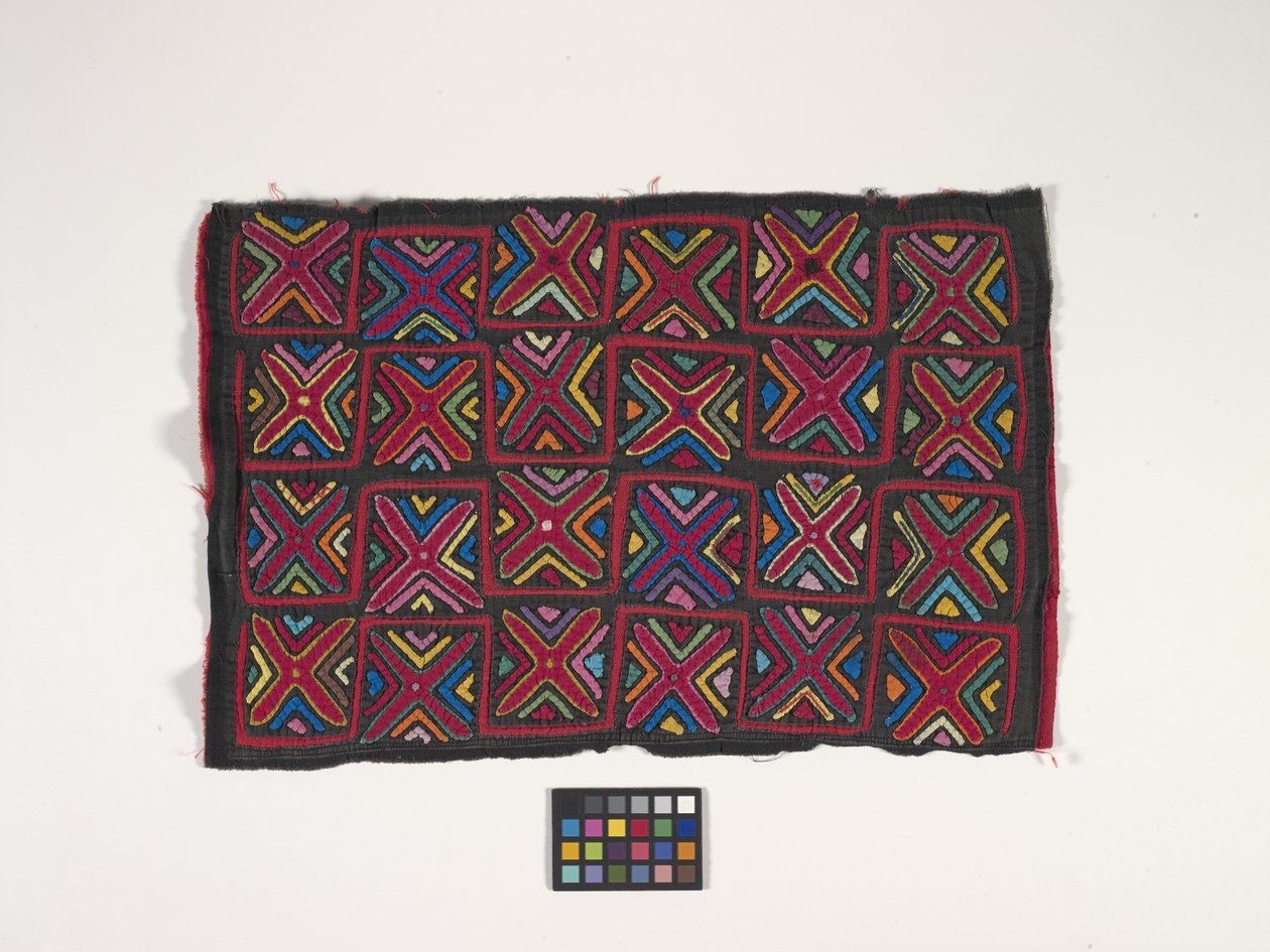 Panel koszuli (Mola) (zdjęcie) autorstwa Kuna Indian Culture