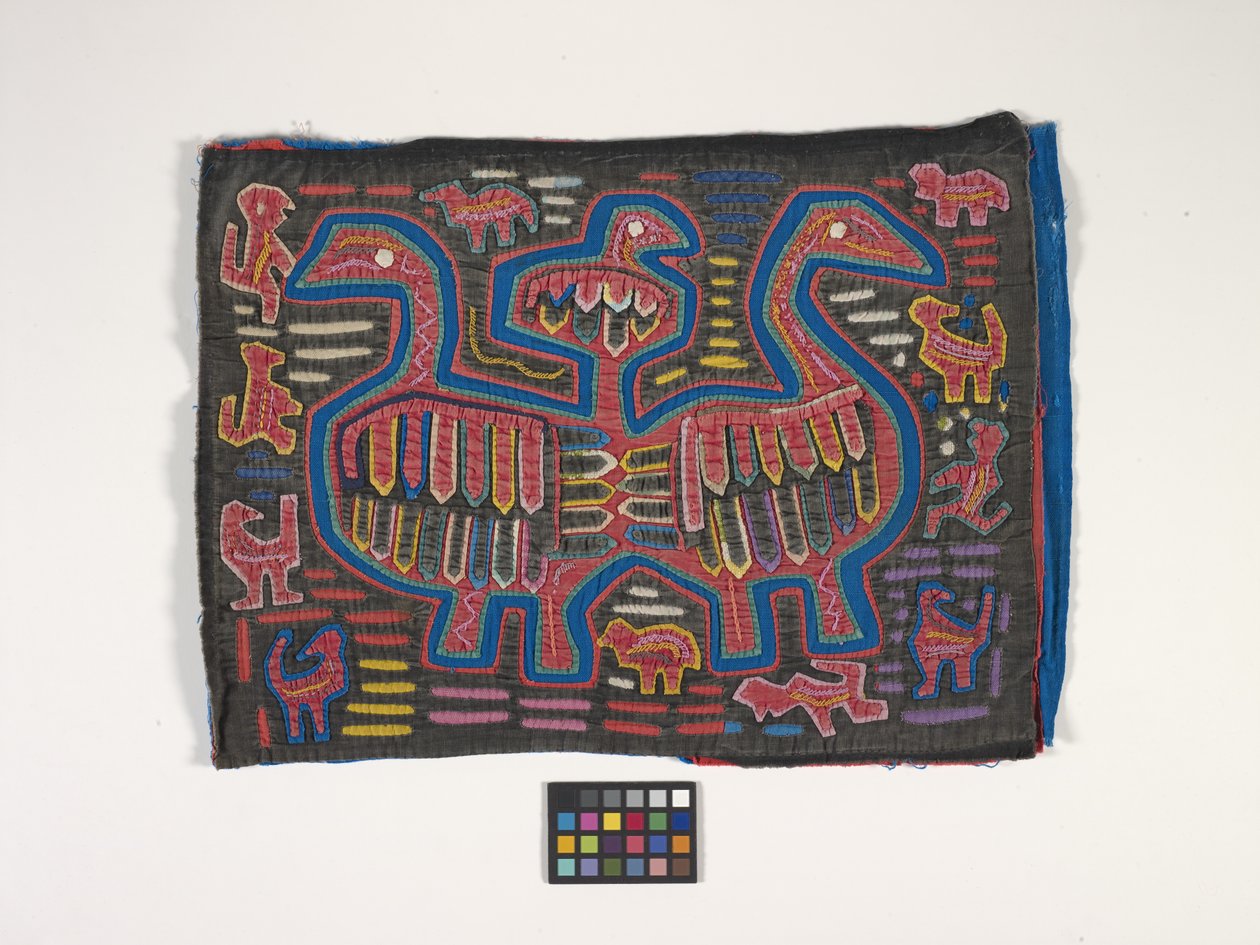 Panel koszuli (Mola) (zdjęcie) autorstwa Kuna Indian Culture