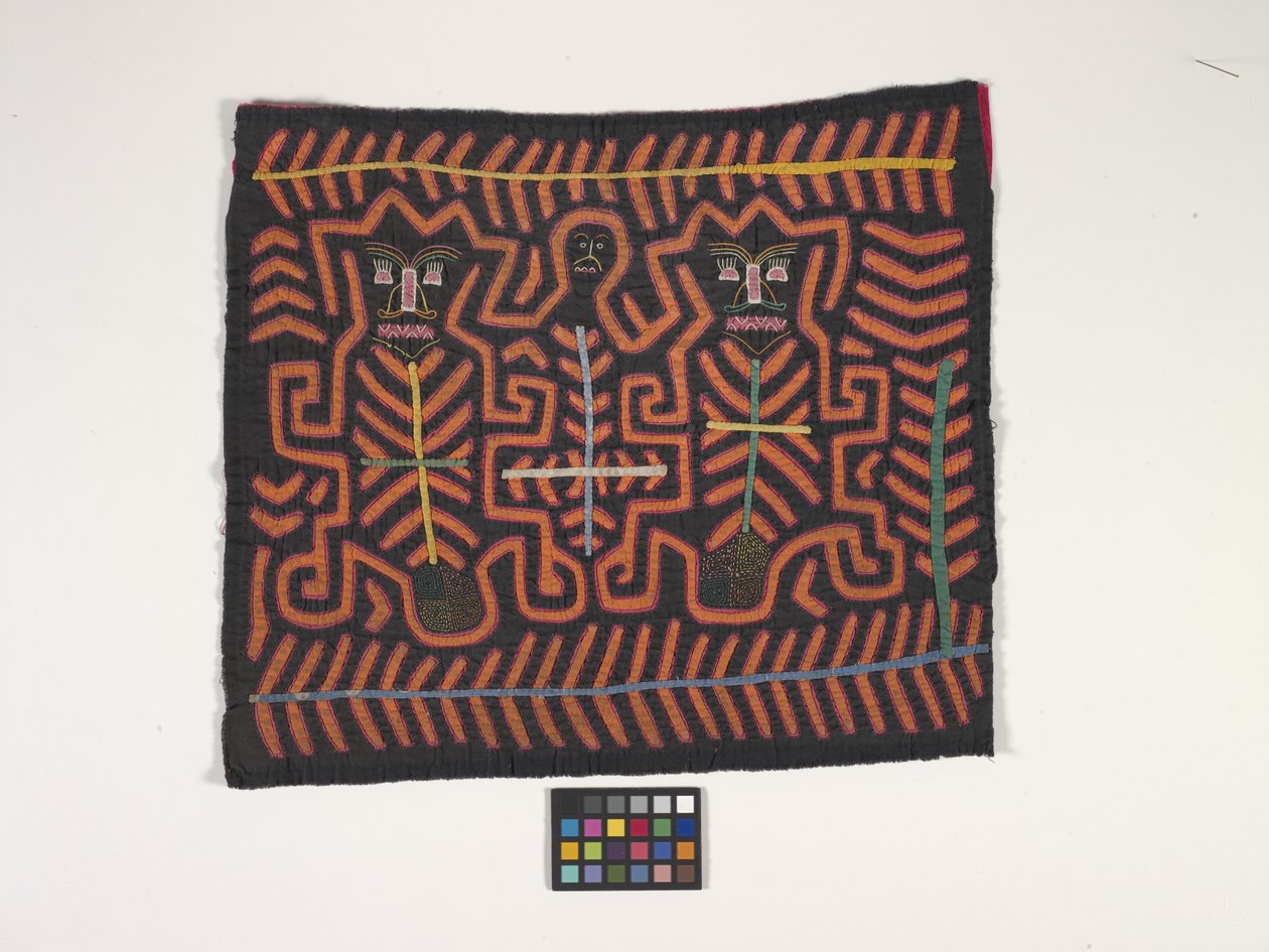 Panel koszuli (Mola) (zdjęcie) autorstwa Kuna Indian Culture