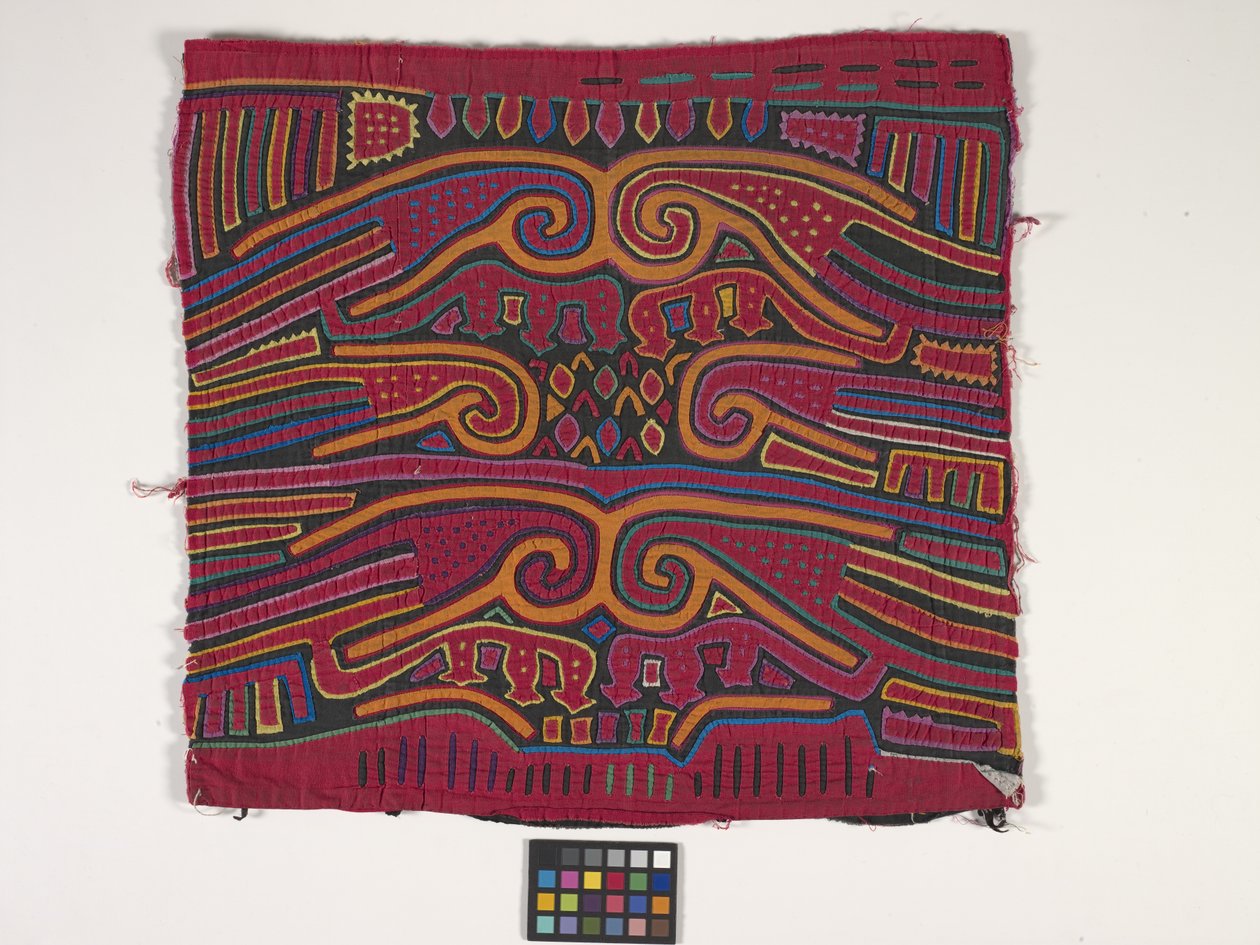 Panel koszuli (Mola) (zdjęcie) autorstwa Kuna Indian Culture