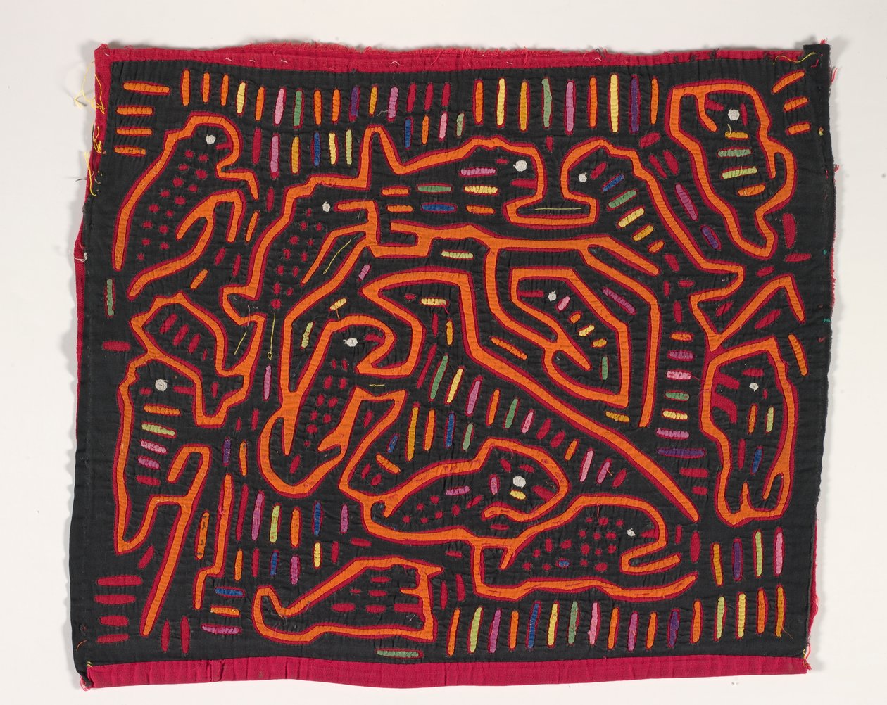 Panel koszuli (mola), ok. 1950 r. (bawełna z aplikacjami) autorstwa Kuna Indian Culture