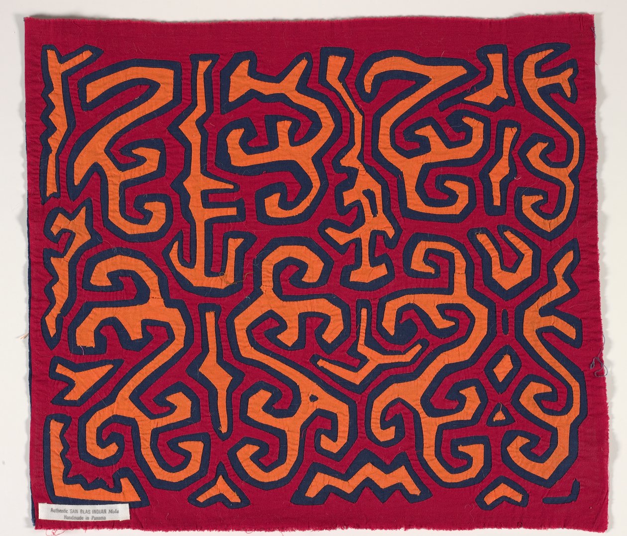 Panel koszuli (mola) (bawełna z aplikacjami) autorstwa Kuna Indian Culture