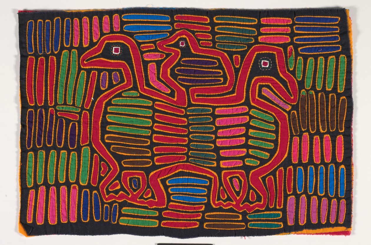 Panel koszuli (mola) (bawełna z aplikacjami) autorstwa Kuna Indian Culture