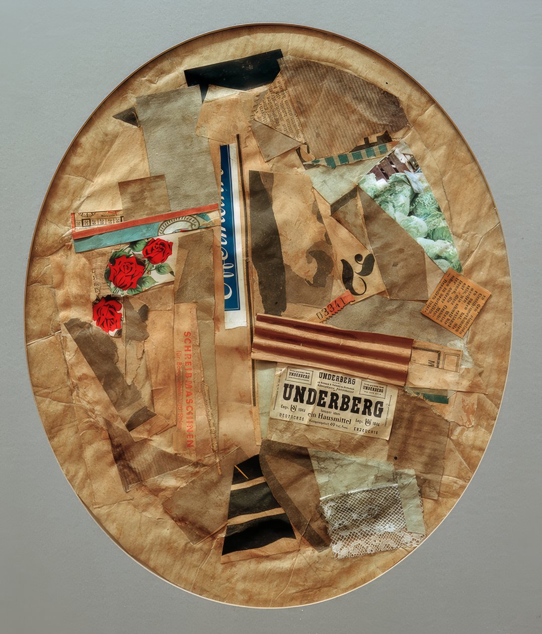 Owalny (Underberg) autorstwa Kurt Schwitters