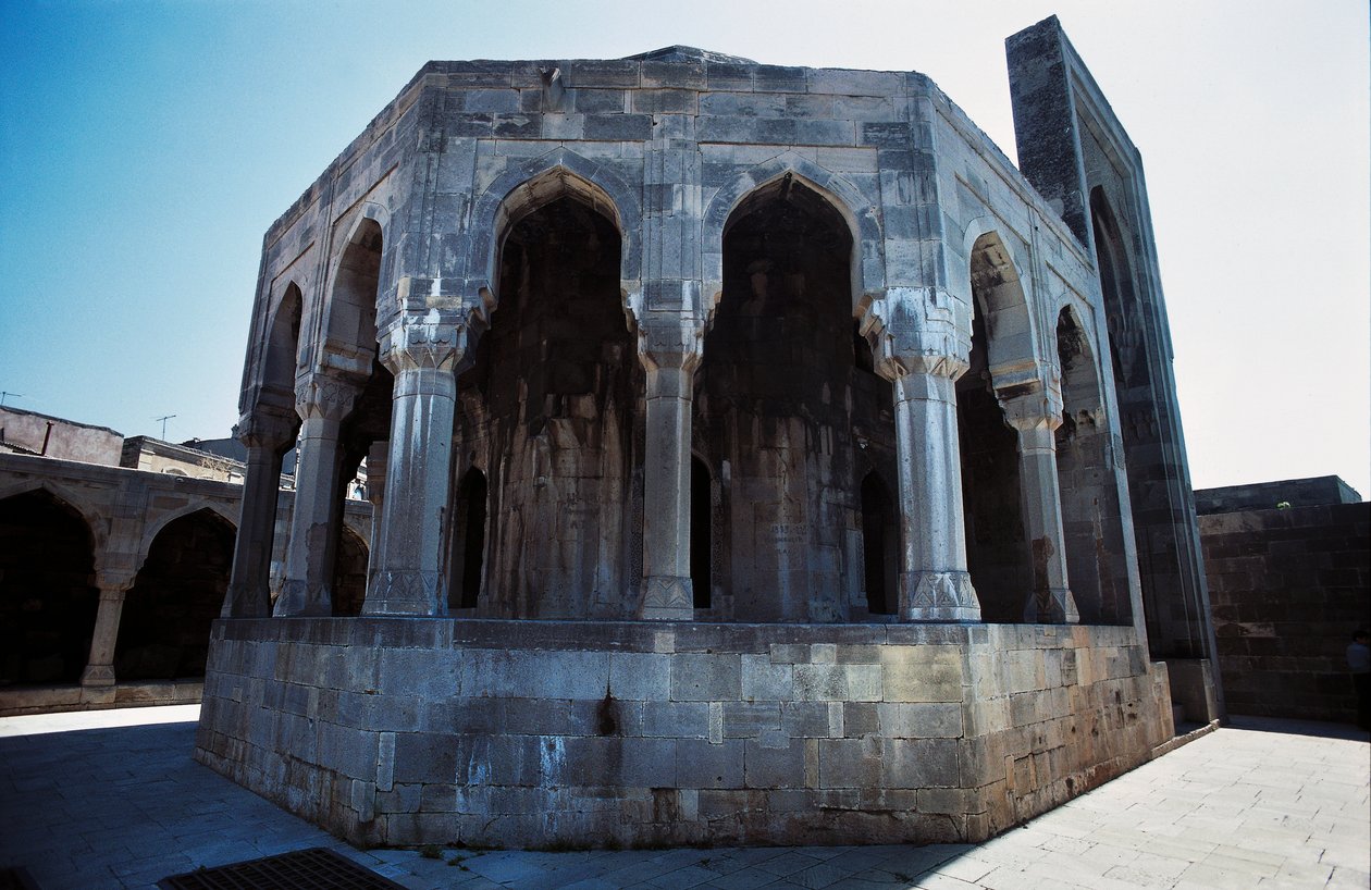 Pawilon Divankhana, Pałac Szirwanszachów, miasto-twierdza Baku (Lista Światowego Dziedzictwa UNESCO, 2000), Azerbejdżan autorstwa Amadeo (after) Modigliani