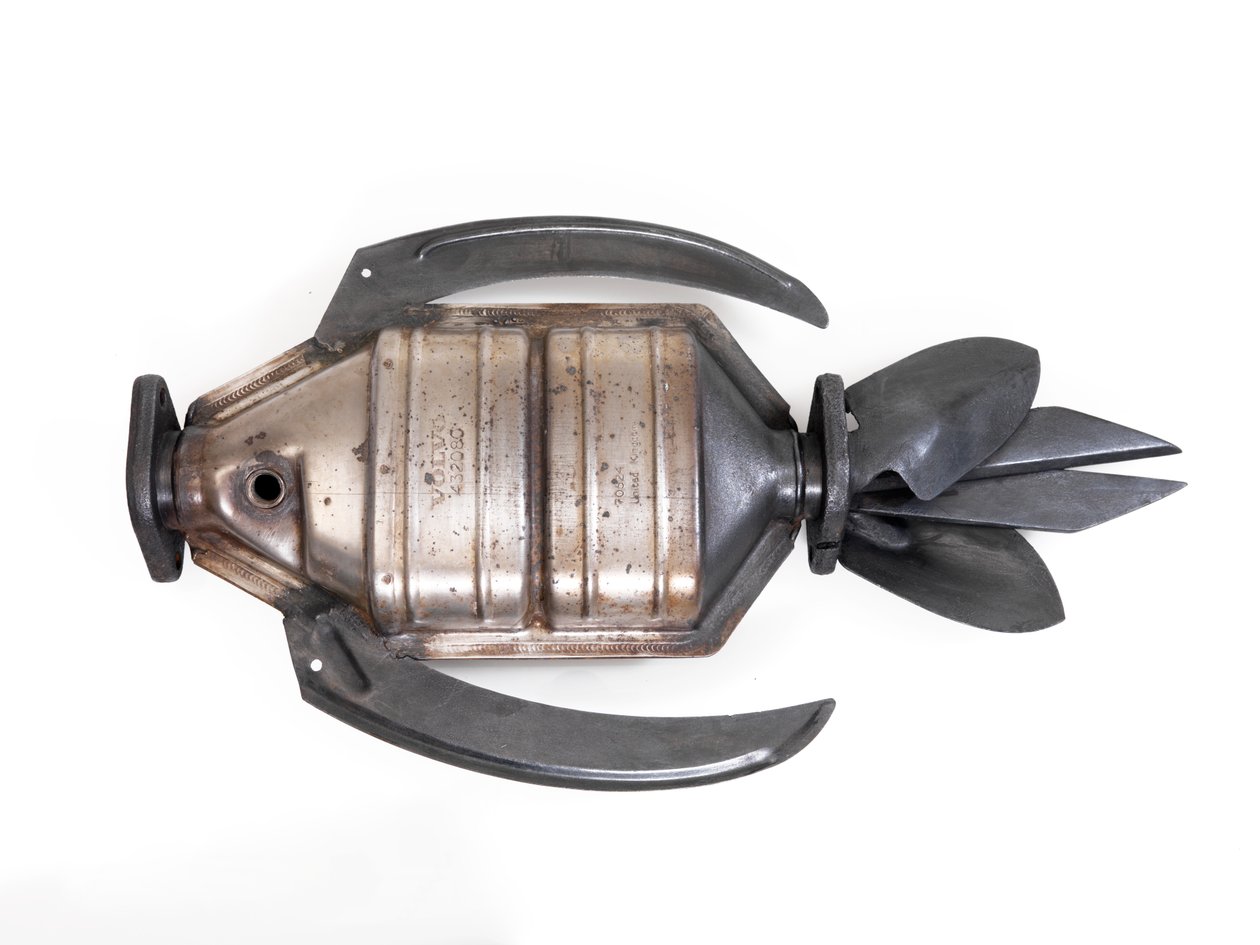 Miętus, 2005 (metal) autorstwa Lawrie Simonson