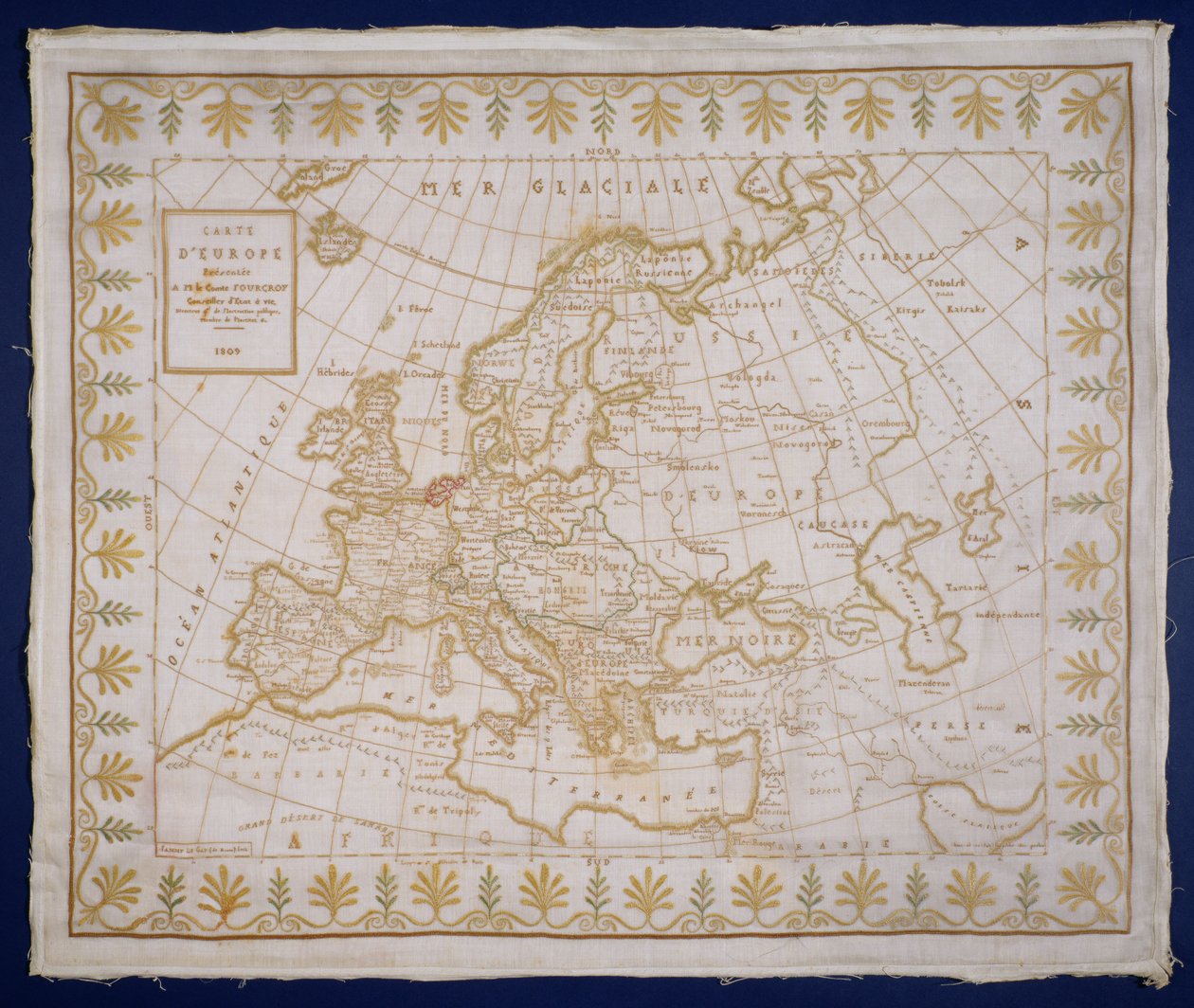 T.143-1938 Sampler przedstawiający mapę Europy uszyty przez Fanny Le Gay, podarowany M. le Comte Fourgroy, Francuzowi autorstwa Le Gay