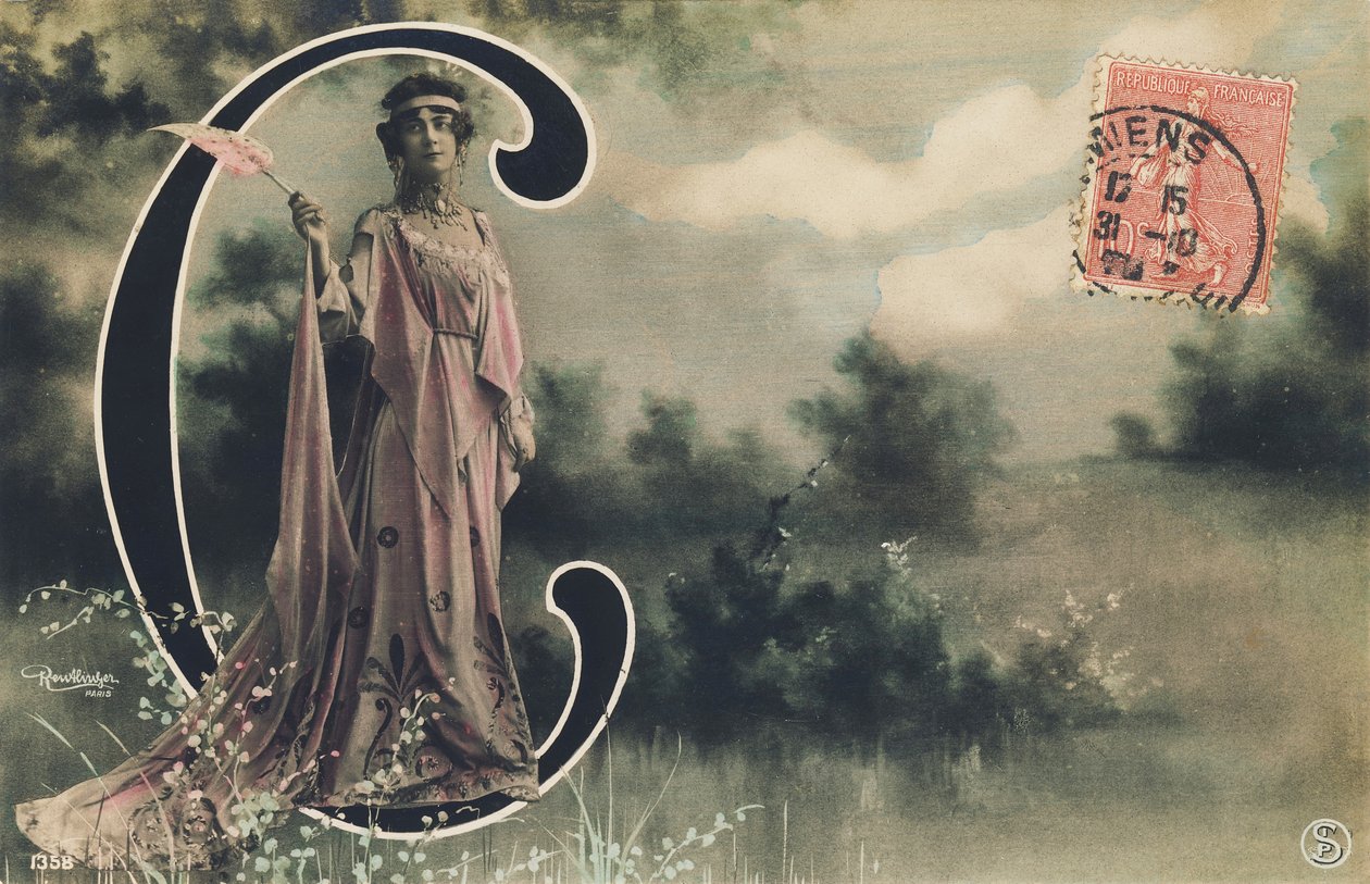 Wielka litera C: Lucienne Roger, artystka Belle Époque z półświatka.... 1906 (zdjęcie) autorstwa Leopold Emile Rutlinger