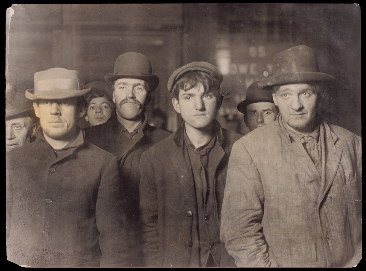 [Bowery Bread Line] autorstwa Lewis W. Hine