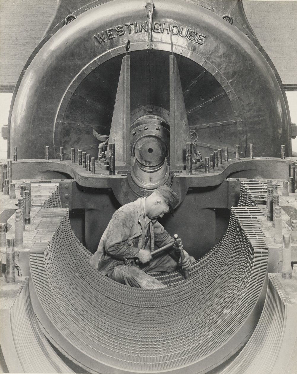 Serce turbiny autorstwa Lewis W. Hine