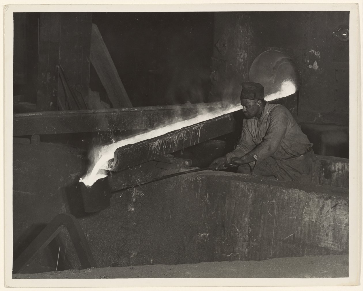 [Pomocnik frezera, Baldwin Locomotive Works, Eddystone, Pensylwania]. autorstwa Lewis W. Hine