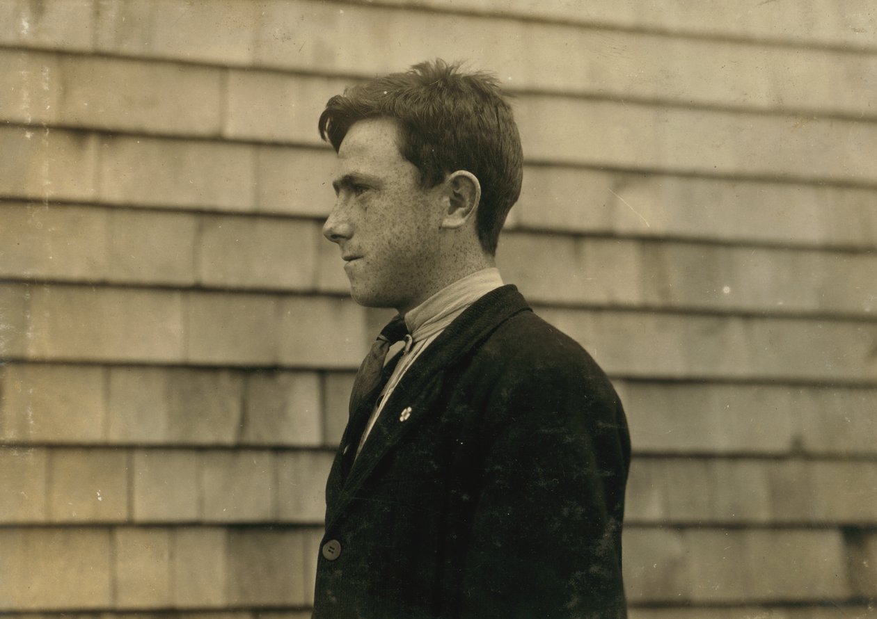 15-letni James Cooney, irlandzki imigrant z Fall River w stanie Massachusetts autorstwa Lewis Wickes Hine