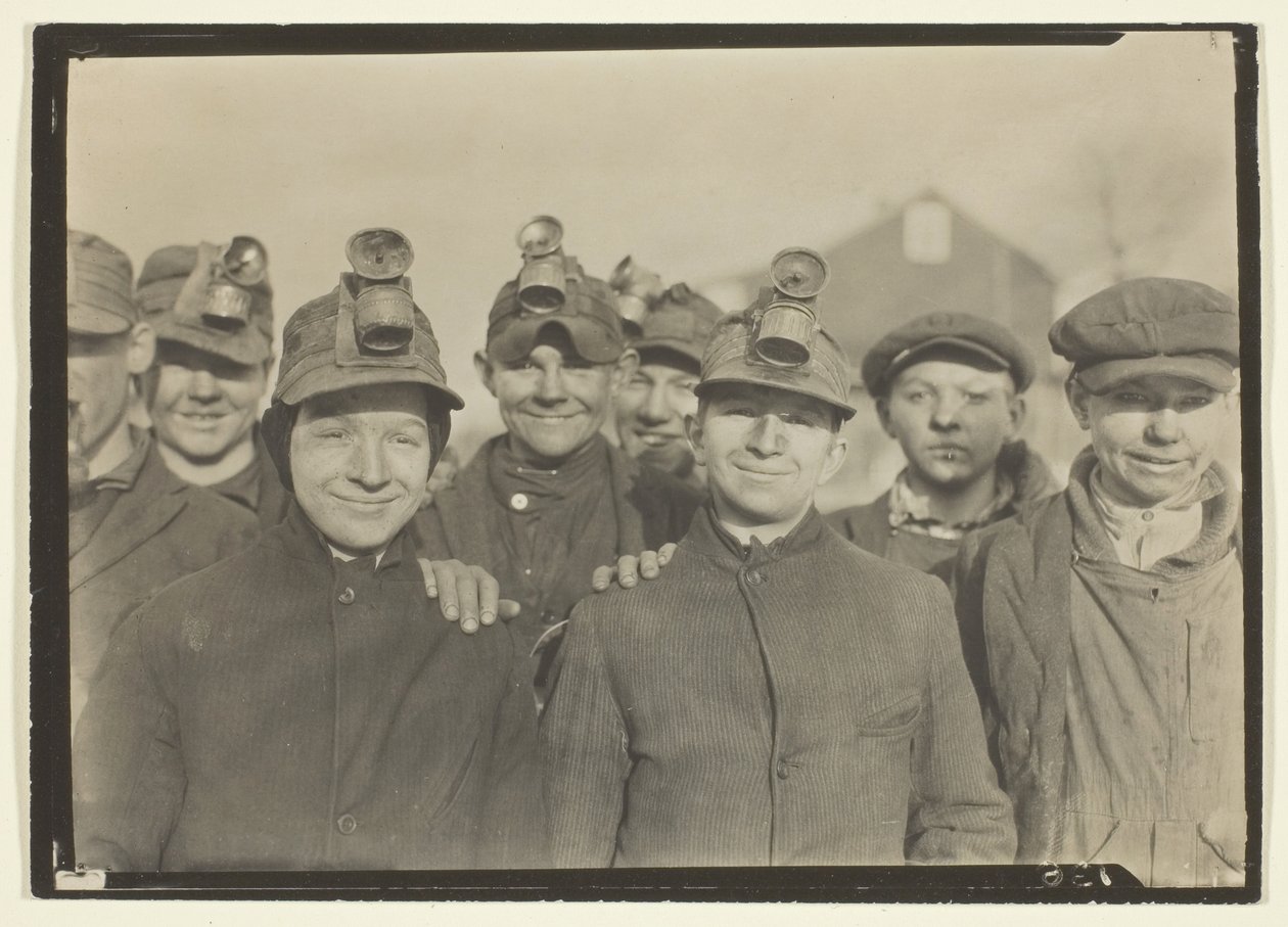 Breaker Boys w kopalni węgla w Pensylwanii autorstwa Lewis Wickes Hine