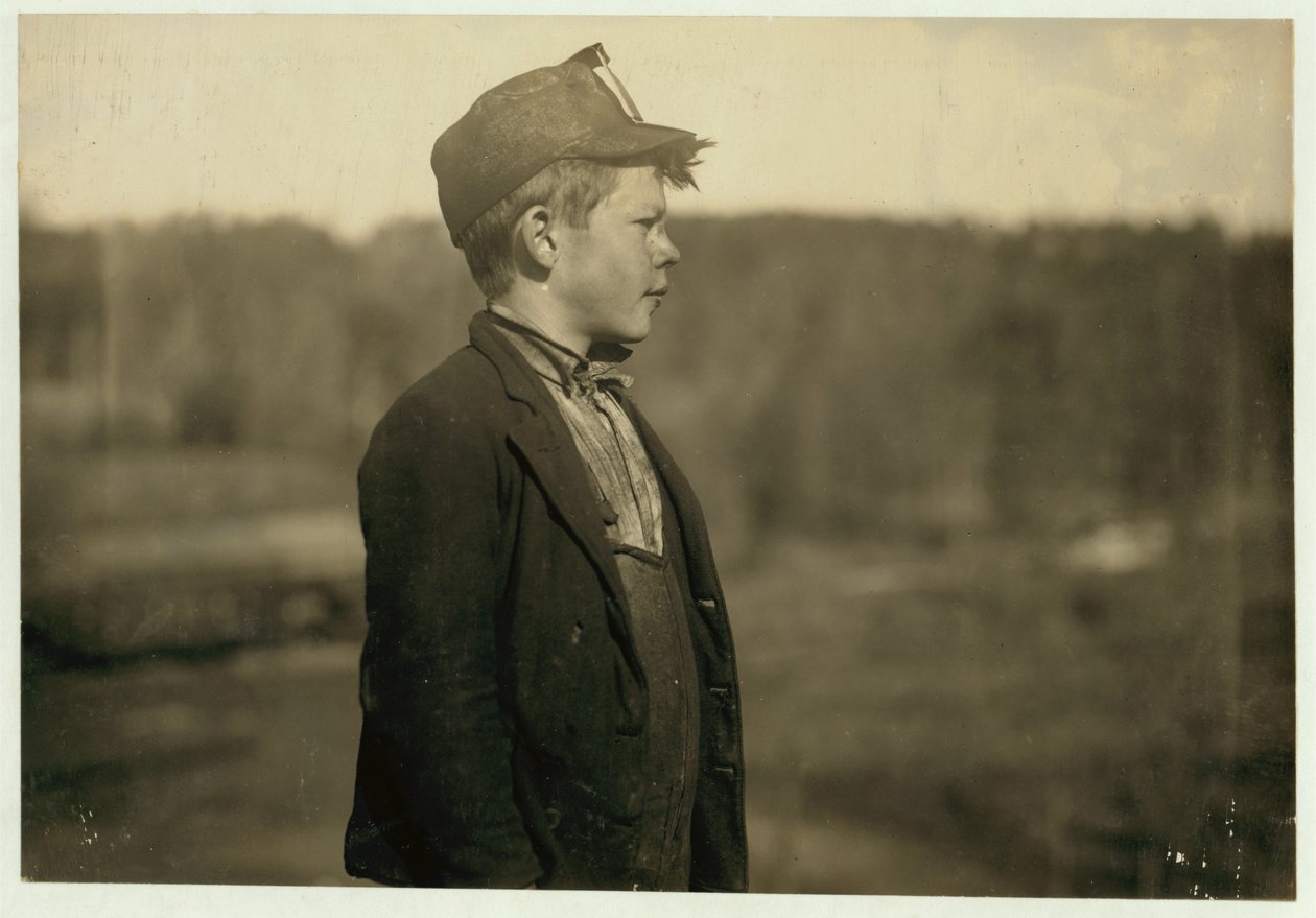 Dave, młody pchacz, poruszający się tramwajami i węglem, w kopalni Bessie, Alabama (Sloss-Sheffield Steel and Iron Co), 1910 autorstwa Lewis Wickes Hine