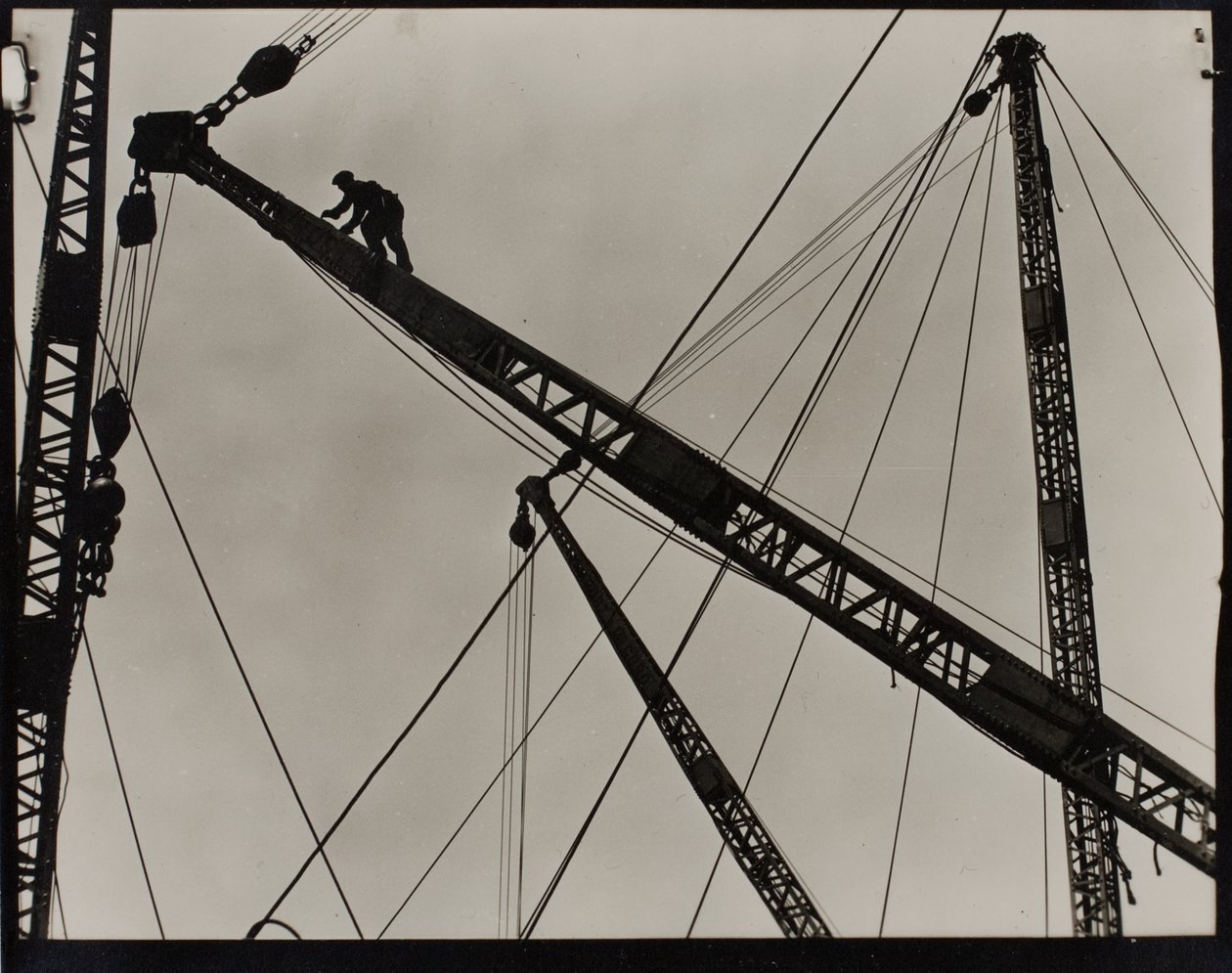 Derrick Worker na Empire State Building autorstwa Lewis Wickes Hine
