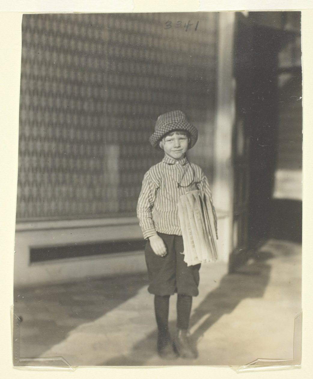 Leslie Cooper autorstwa Lewis Wickes Hine