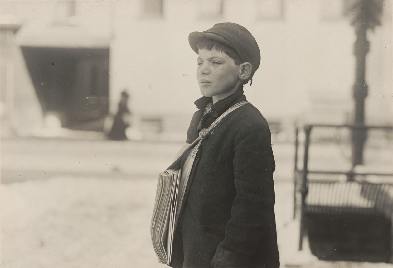 Tony Casale, Bolonia, 11 lat sprzedawał gazety od 4 lat, Hartford..., marzec 1909. autorstwa Lewis Wickes Hine