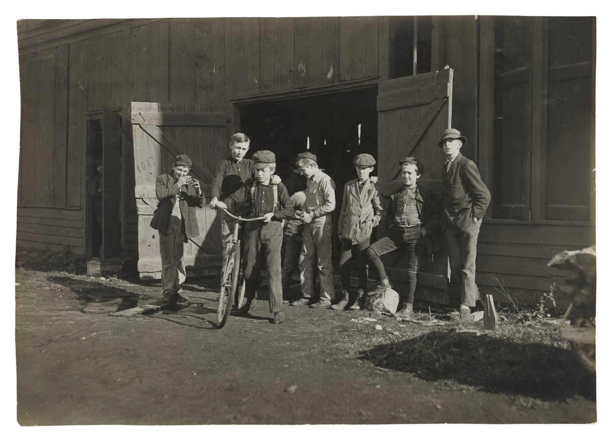Fabryka butelek w Woodbury autorstwa Lewis Wickes Hine