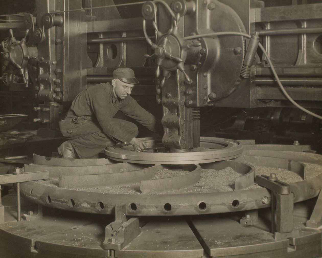 Pracownik przy szlifierce autorstwa Lewis Wickes Hine