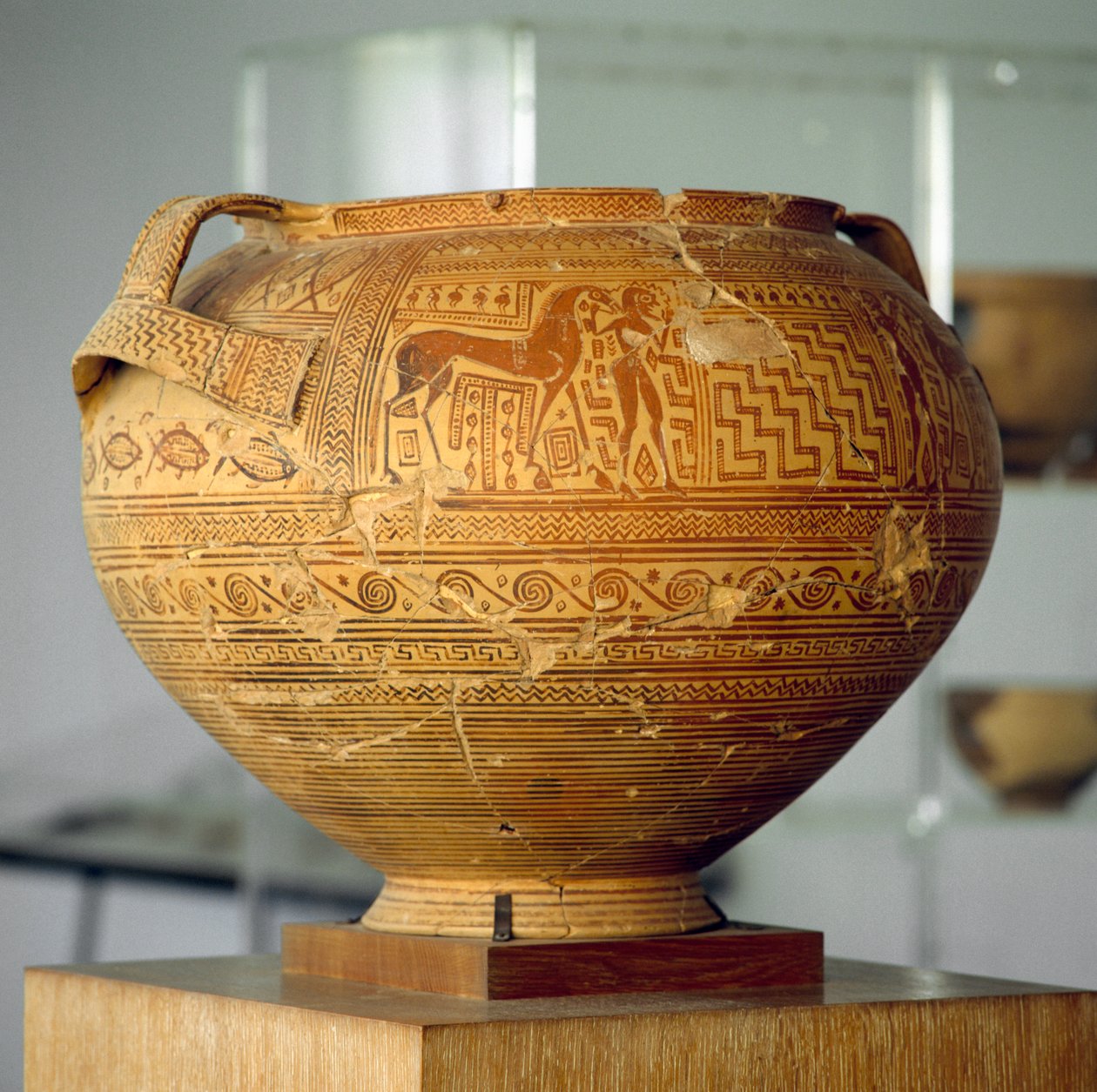 Krater Argive z geometrycznymi dekoracjami, średnica 50 cm, cywilizacja grecka, VIII wiek p.n.e autorstwa Unbekannt Unbekannt