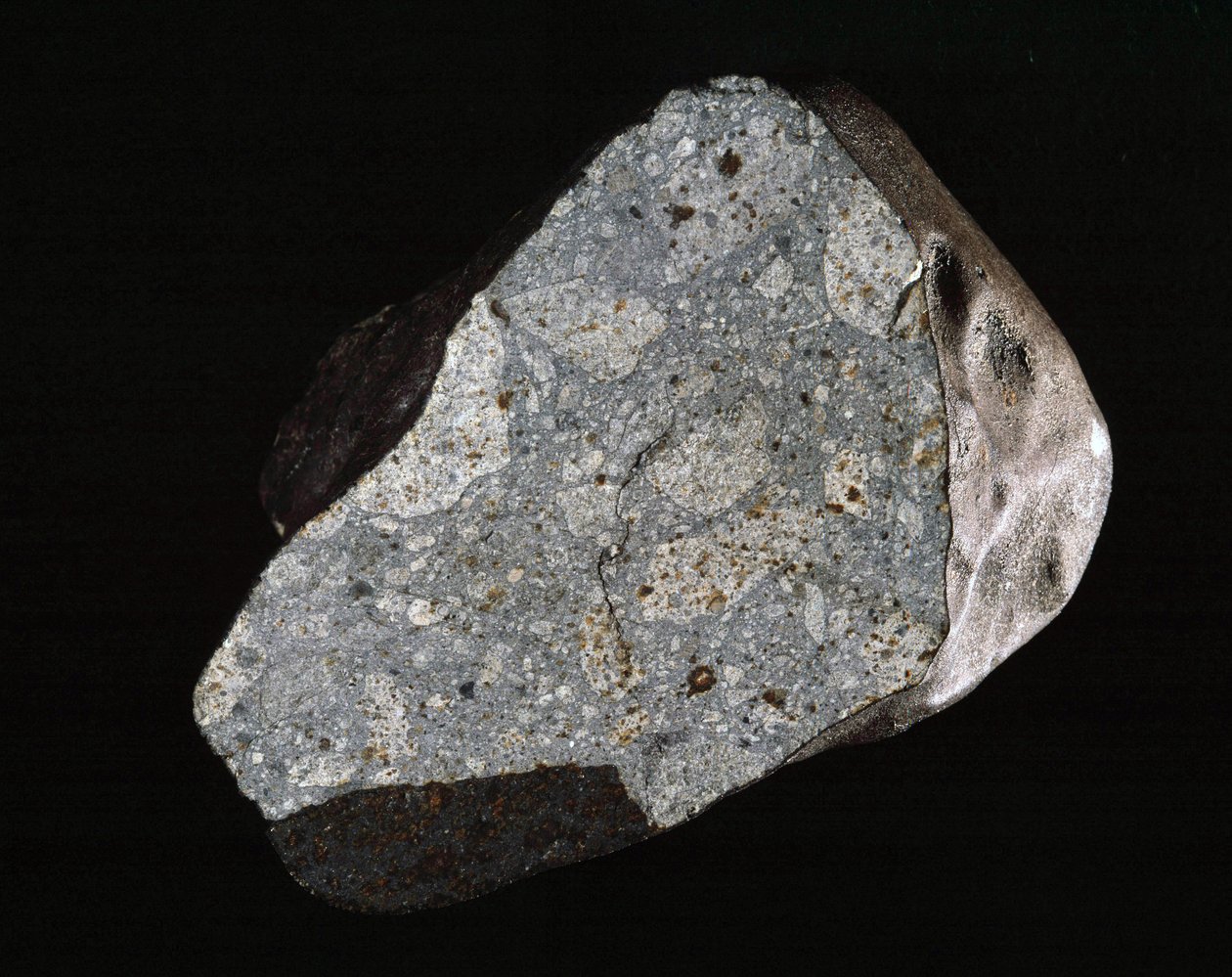 Meteoryt znaleziony we świcie, upadł w 369 - Museum d