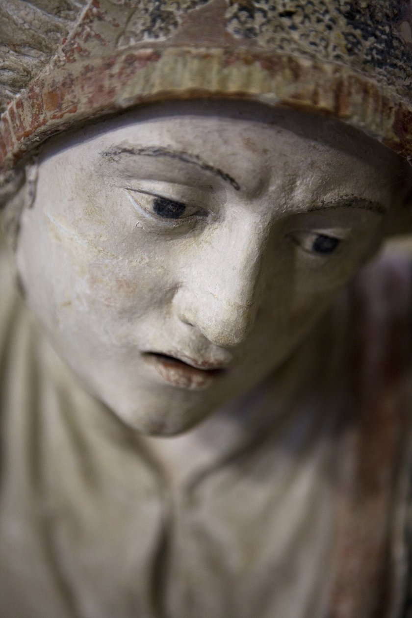 Święta kobieta w czepku (kamień malowany) autorstwa Ligier Richier