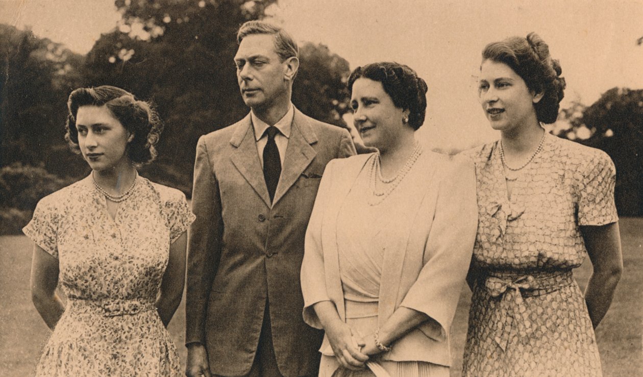Rodzina królewska na terenie Loży Królewskiej, Windsor, 1946 autorstwa Lisa Sheridan