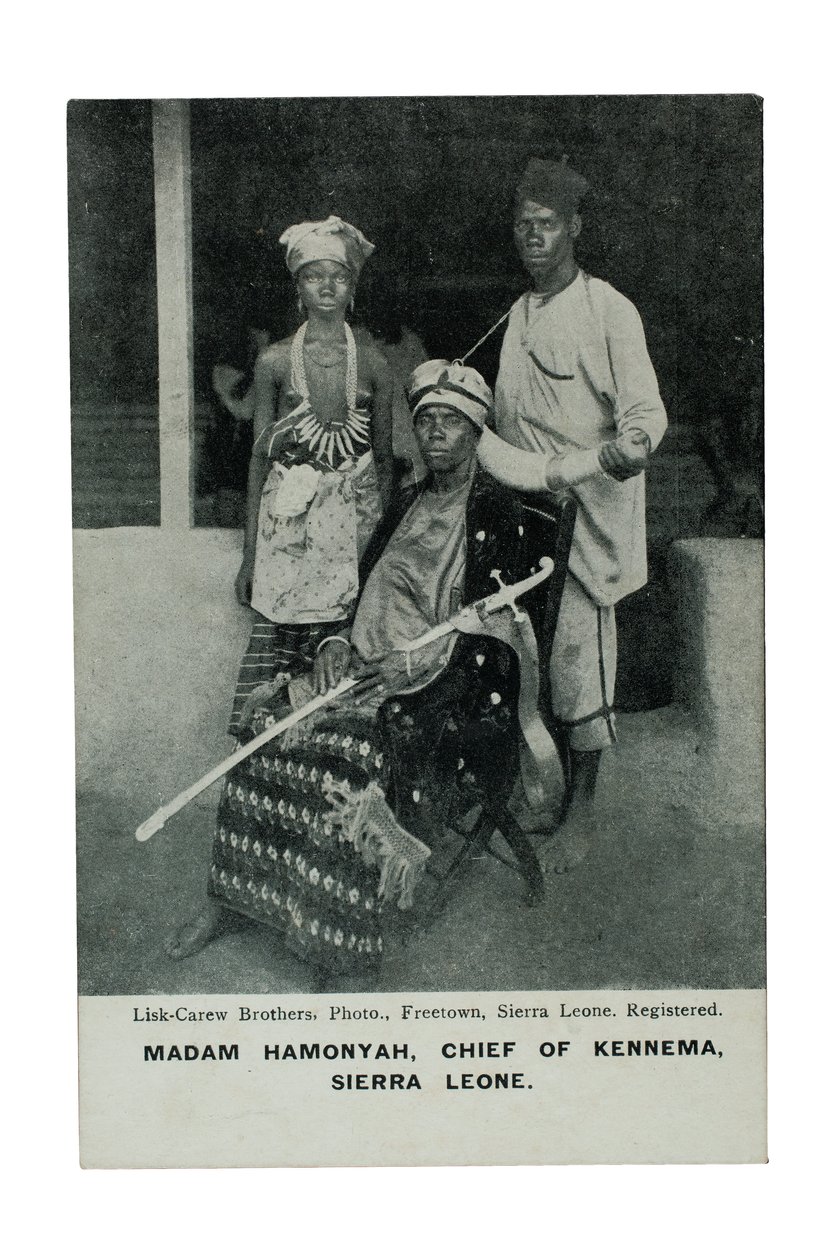 Pani Hamonyah, szefowa Kennemy, Sierra Leone, c.1905-07 autorstwa Lisk Carew Brothers