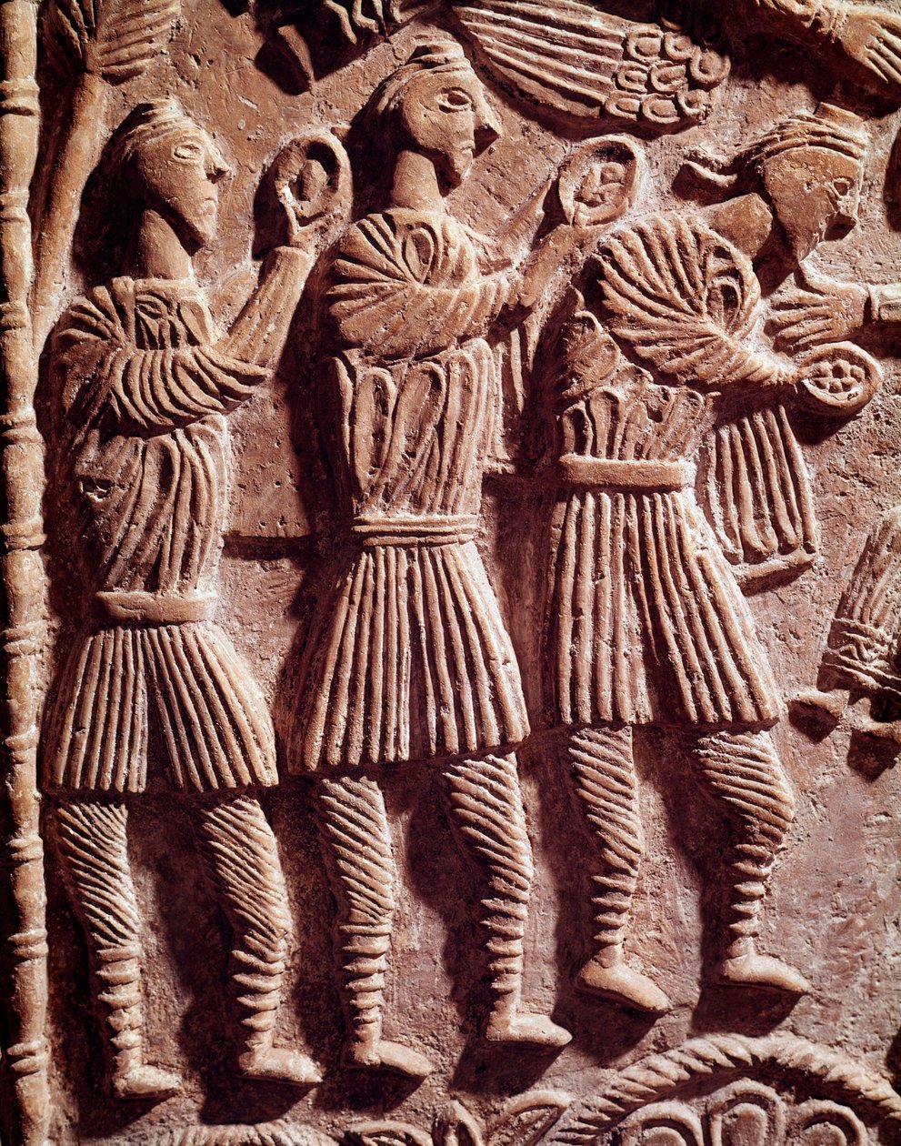 Sztuka lombardzka: mądrzy królowie, płaskorzeźba z ołtarza księcia Rachisa - Rzeźba, Sztuka Lombardzka, 737-744 - Cividale del Friuli, Muzeum Chretien, skarb katedry autorstwa Lombard School