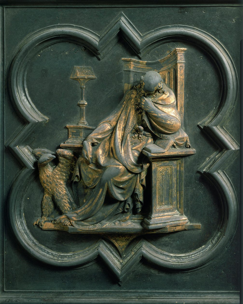 Porta Północna (zwana Bramą Krzyżową, od strony północnej), detal zewnętrzny: Św. Jan Ewangelista. Rzeźba z brązu wykonana przez Lorenzo Ghiberti (1378-1455) autorstwa Lorenzo Ghiberti