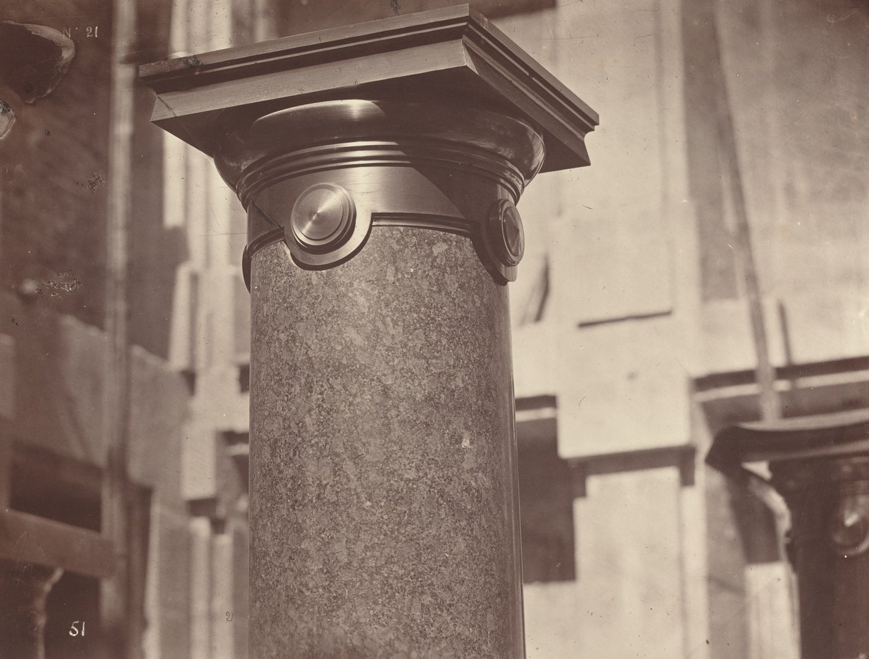 Kolumna rostralna autorstwa Louis Emile Durandelle
