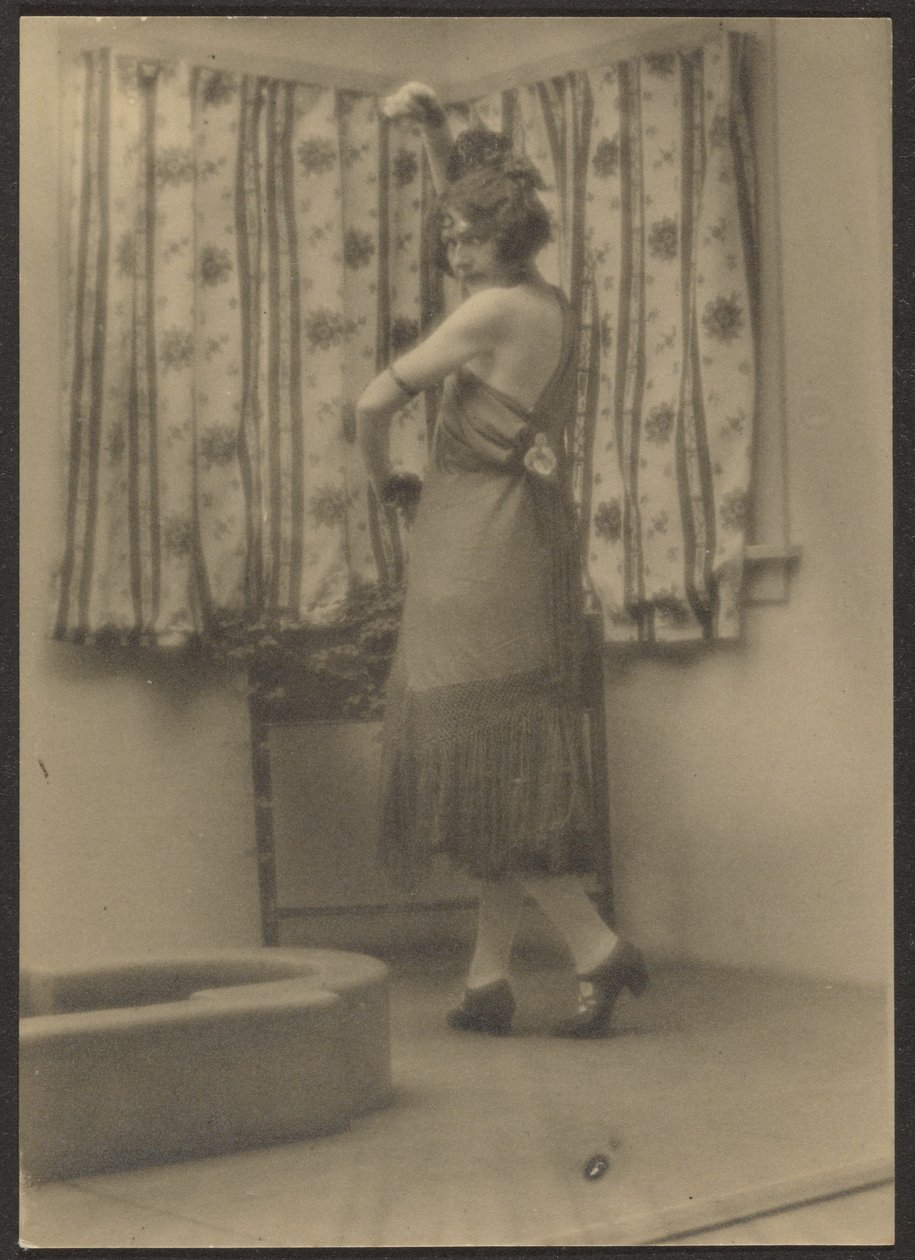 [Tancerka] autorstwa Louis Fleckenstein