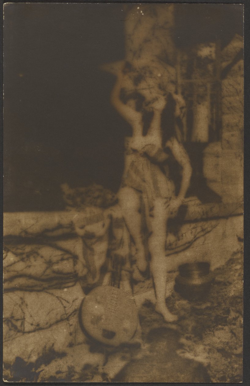 [Tancerka z Yueqin] autorstwa Louis Fleckenstein