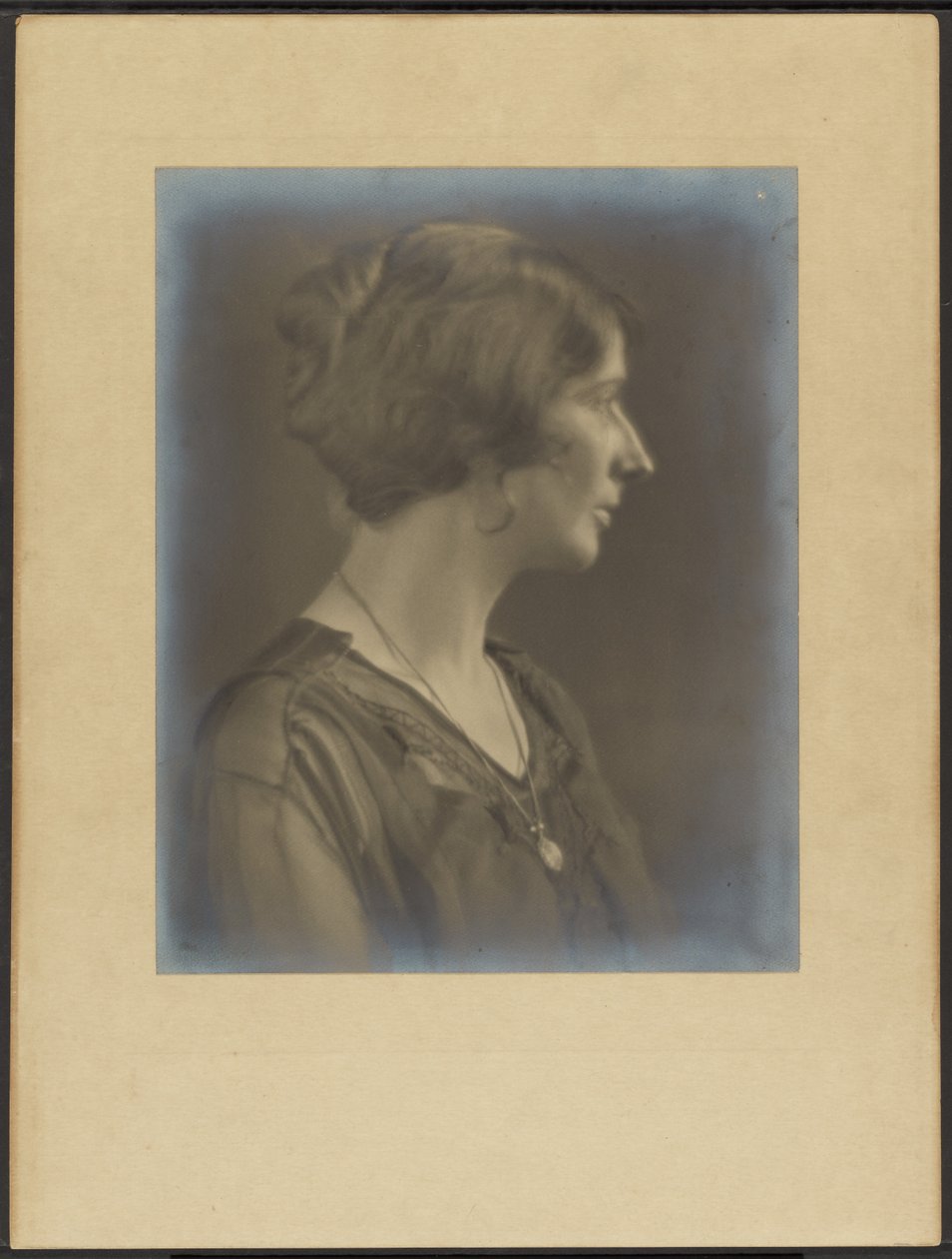Margaret Few - rzeźbiarka autorstwa Louis Fleckenstein