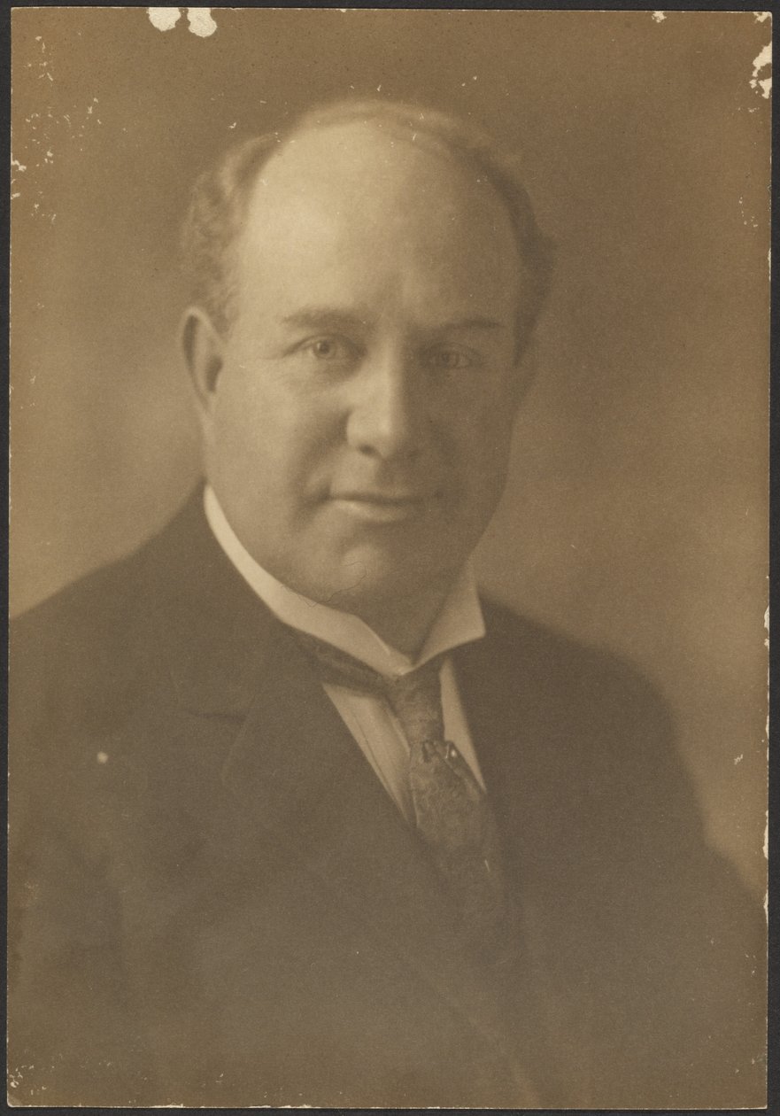 [Portret łysiejącego mężczyzny] autorstwa Louis Fleckenstein