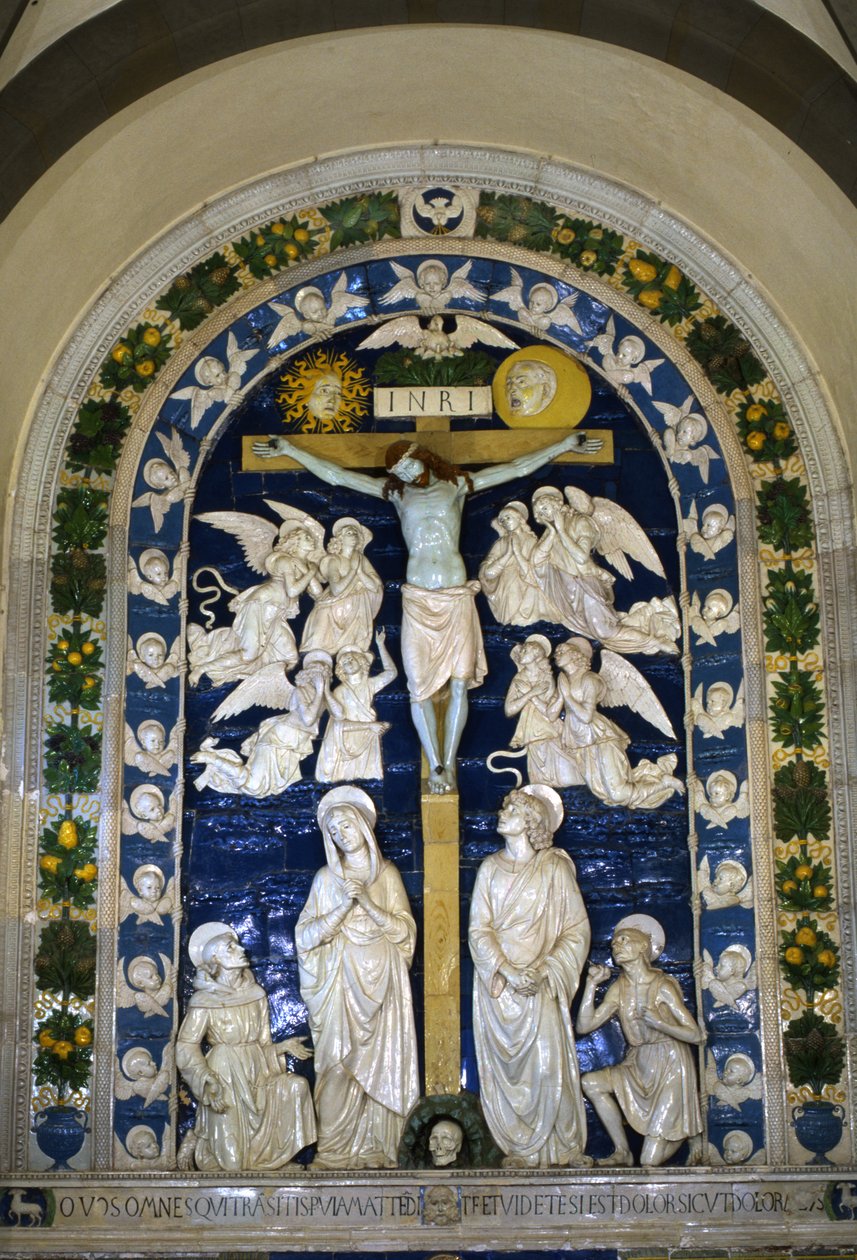 Ukrzyżowanie (płytki szkliwione) autorstwa Luca Della Robbia