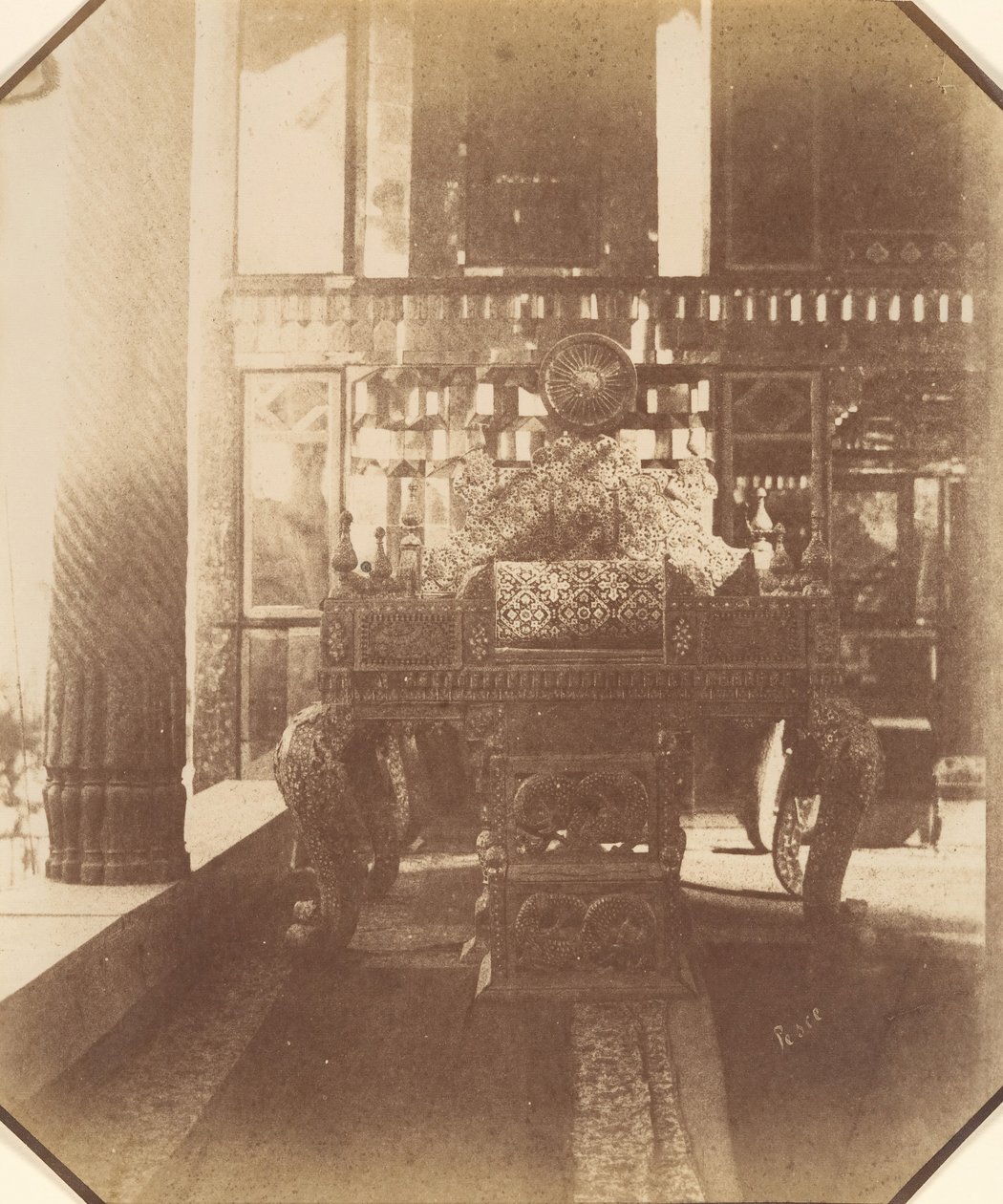 [Golestan, Pawi Tron, Teheran, Iran] Takht-I Taous, lata 40.-60. autorstwa Luigi Pesce